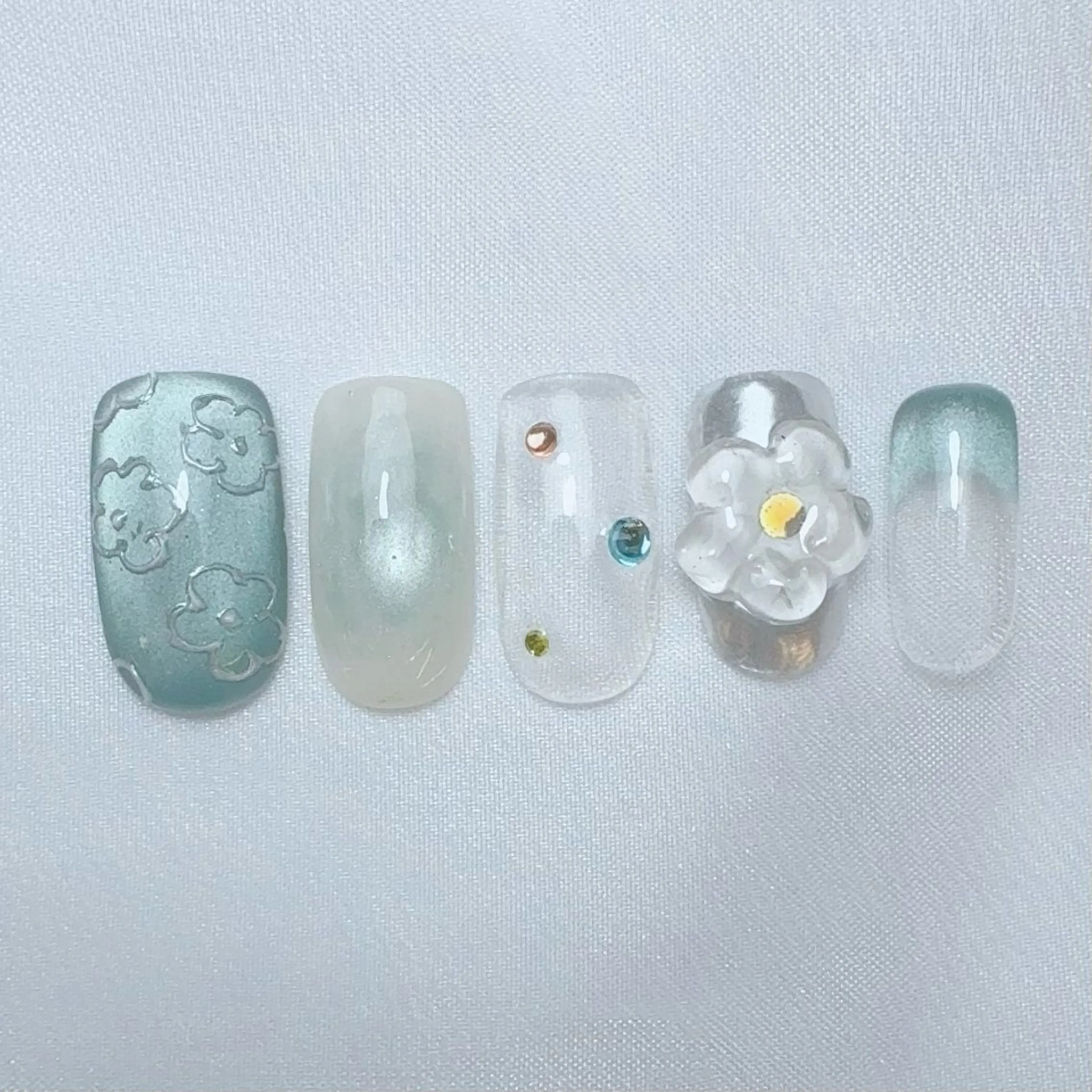 ネイル Onason nailのネイルデザイン