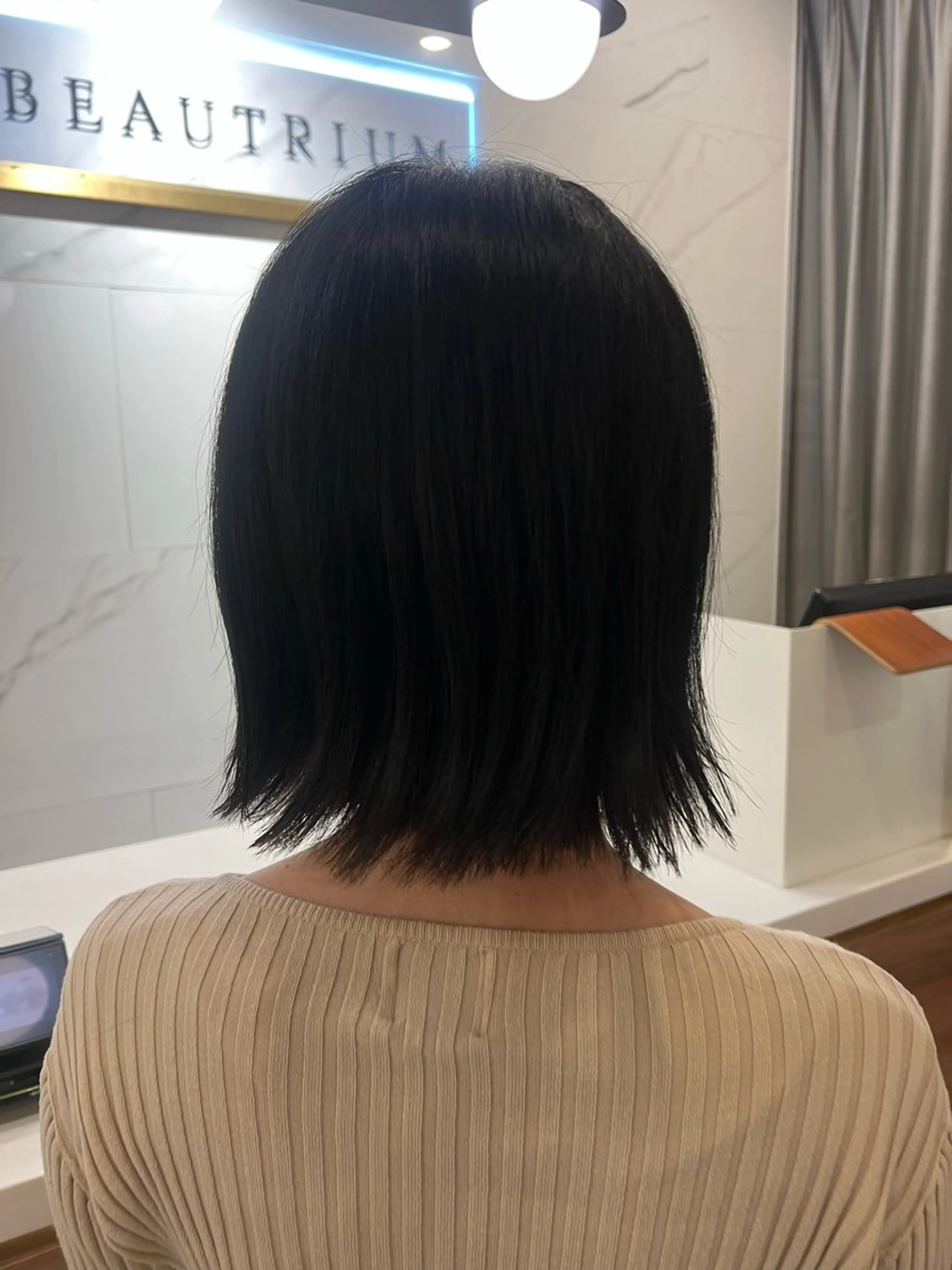 ミディアム 村中 逸紀のヘアスタイル