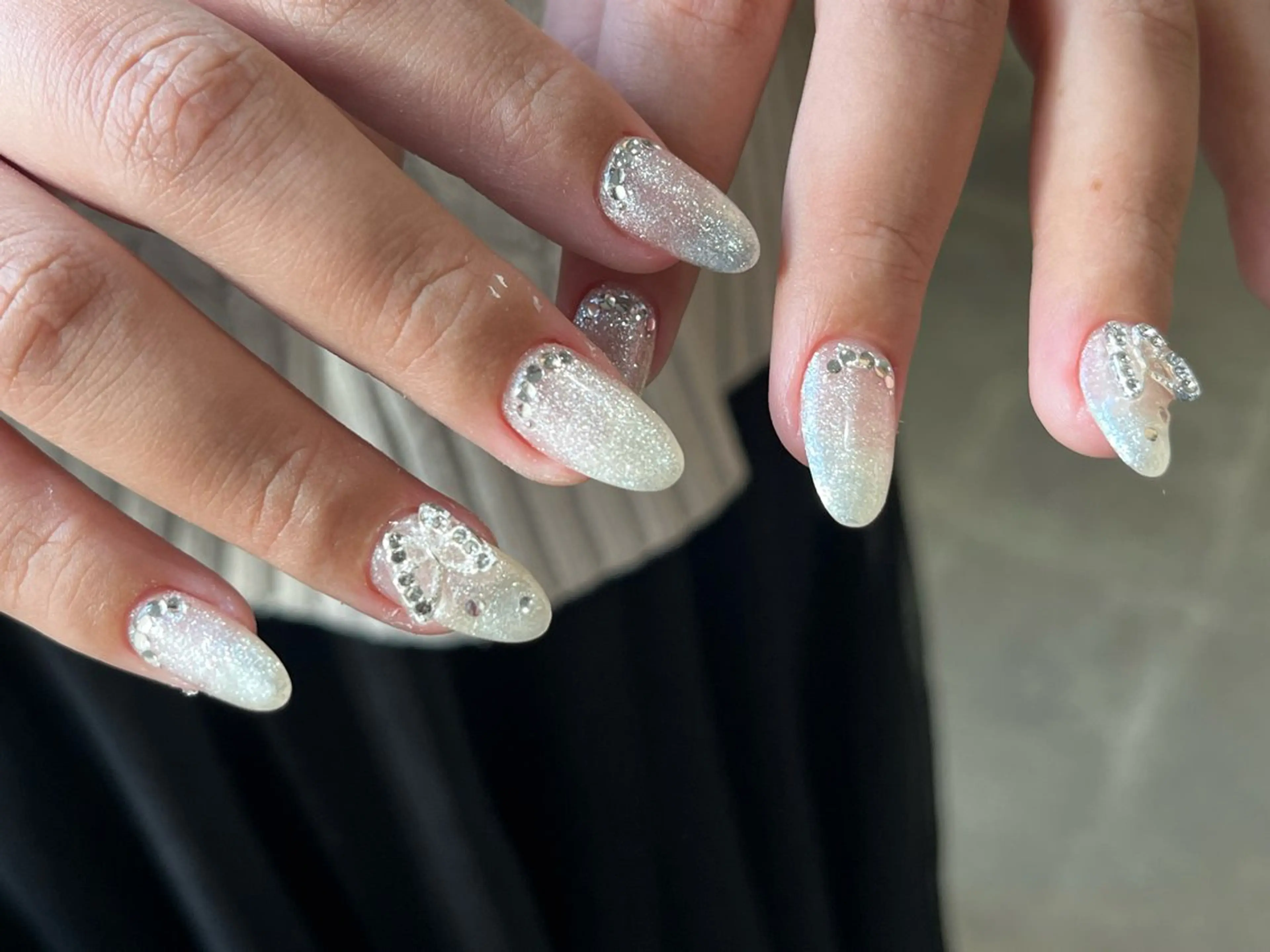 ネイル ハンドネイル repos 金山ネイルサロンのネイルデザイン