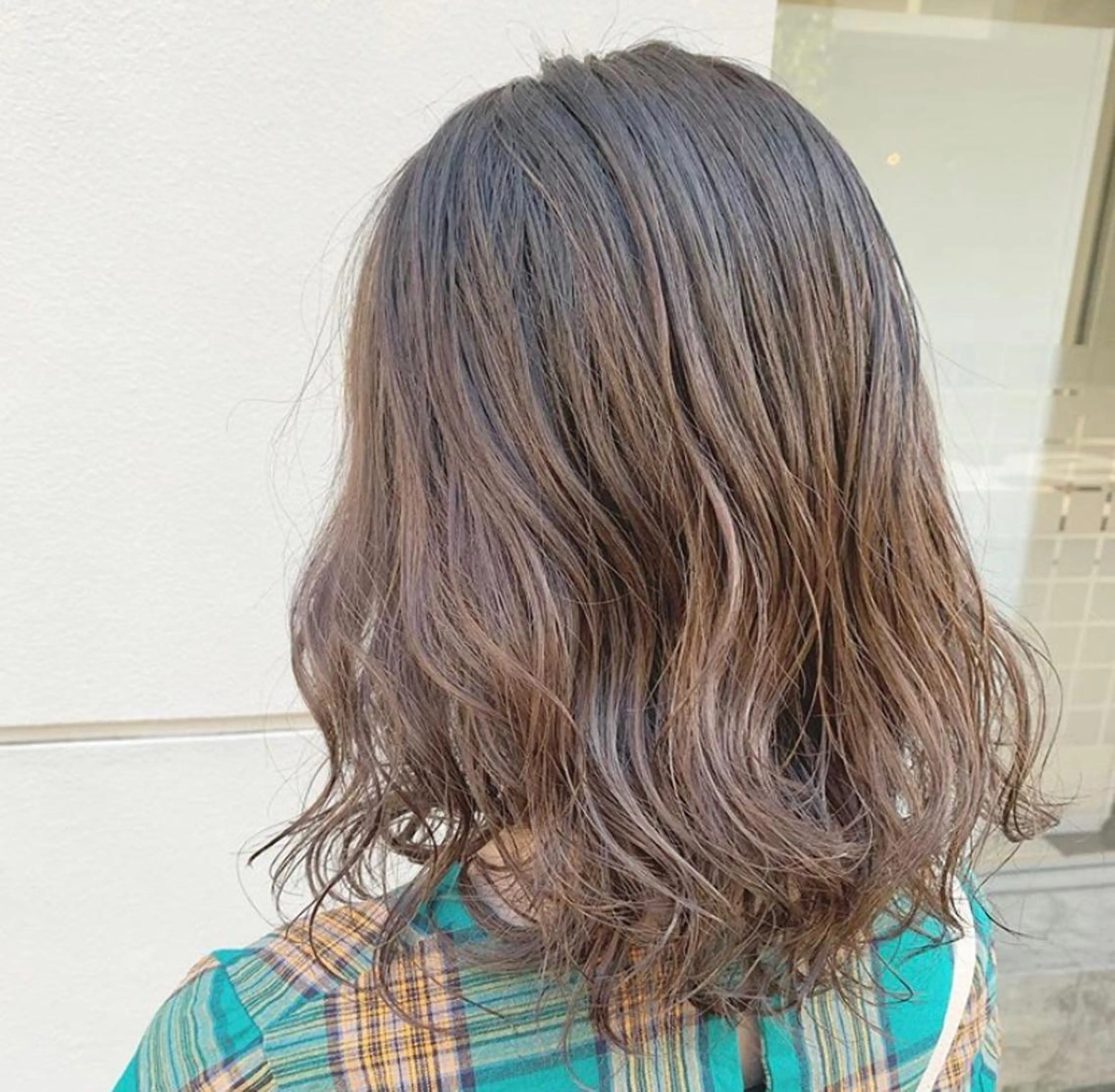 ミディアム カット ヘアカラー トリートメント 韓国 縮毛矯正 髪質改善 木村のヘアスタイル