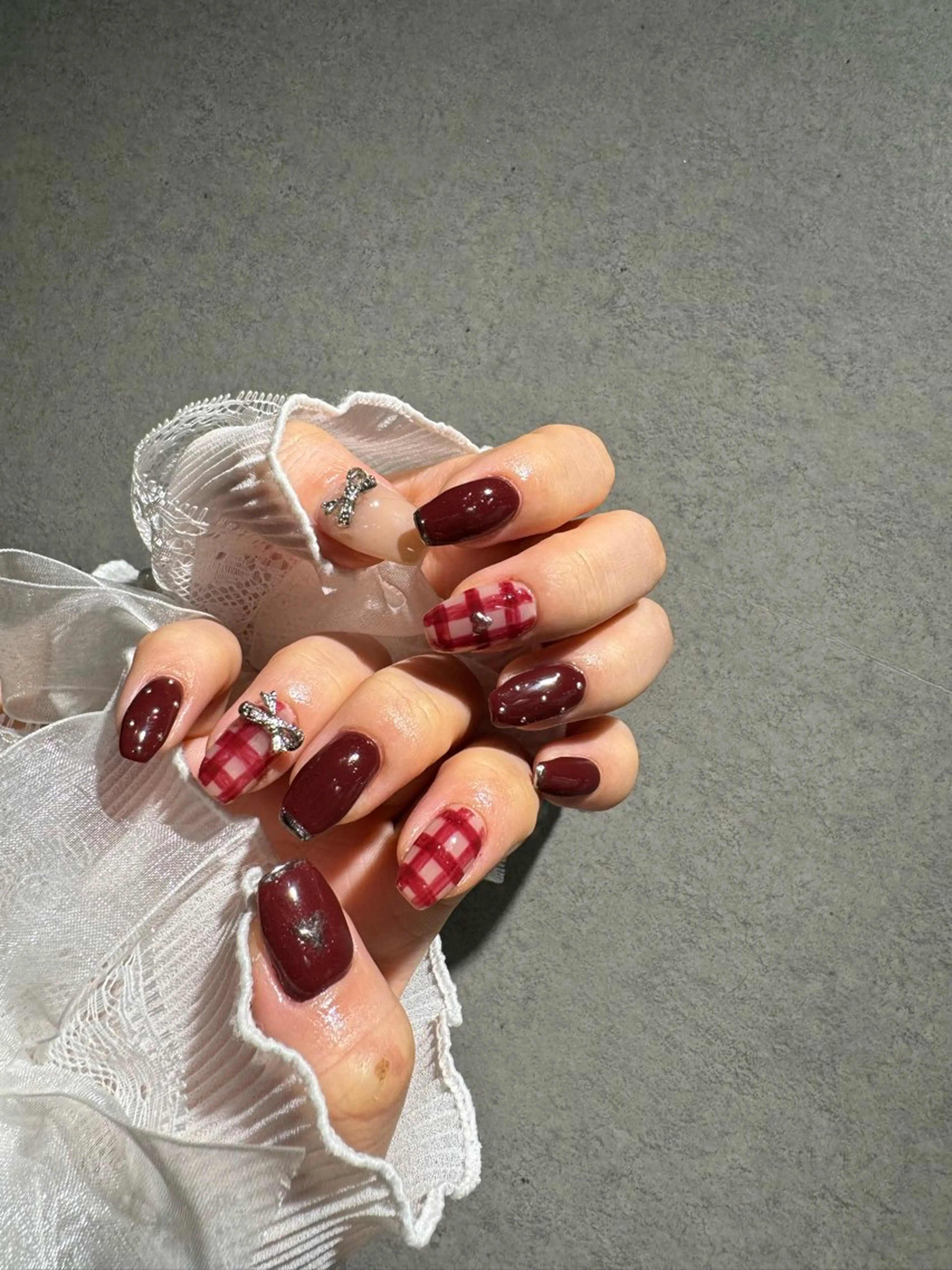 ネイル I-nailロング /ワンホン/キラキラのネイルデザイン