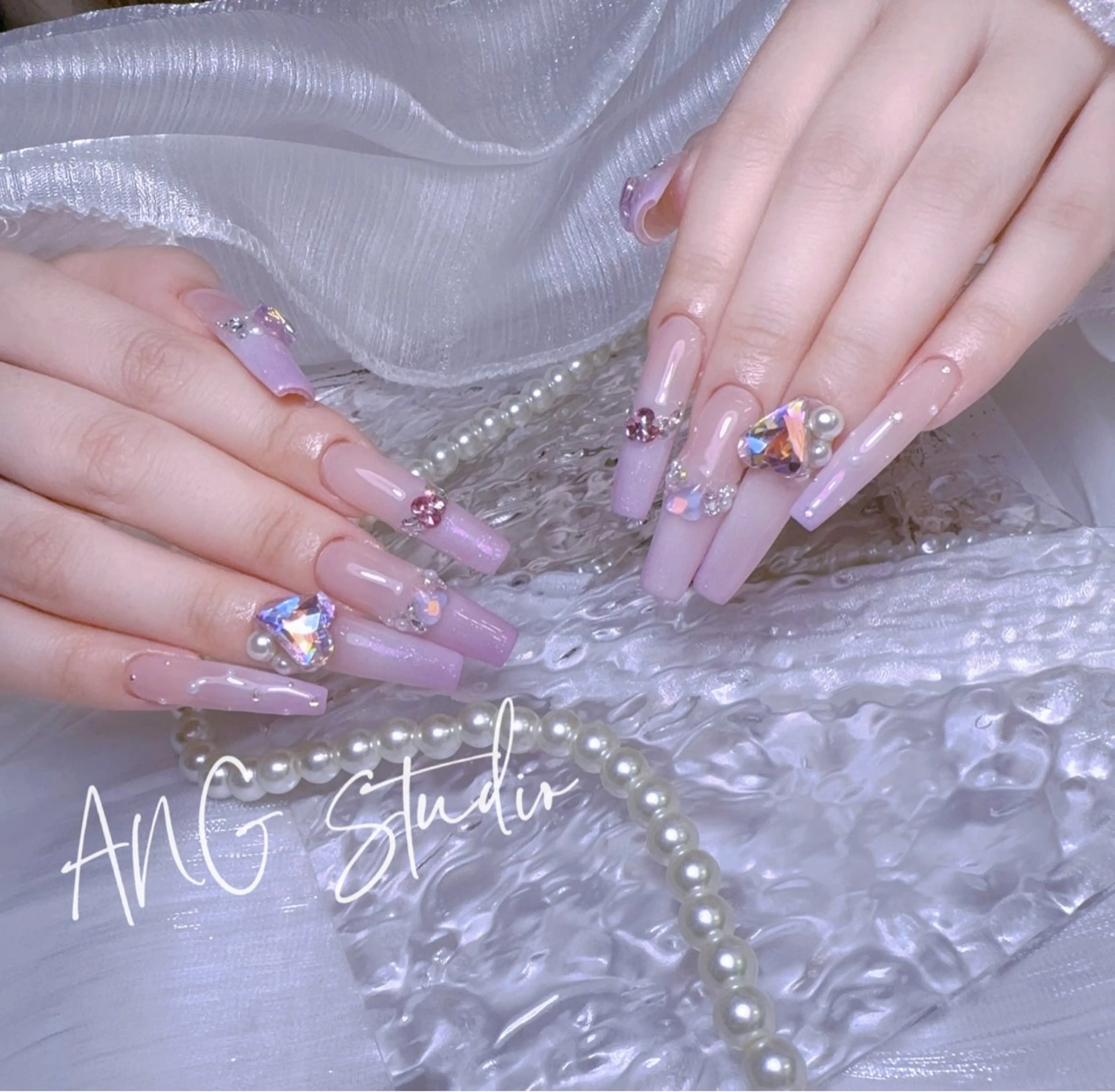 ネイル ハンドネイル ハンドケア ANG Studioのネイルデザイン