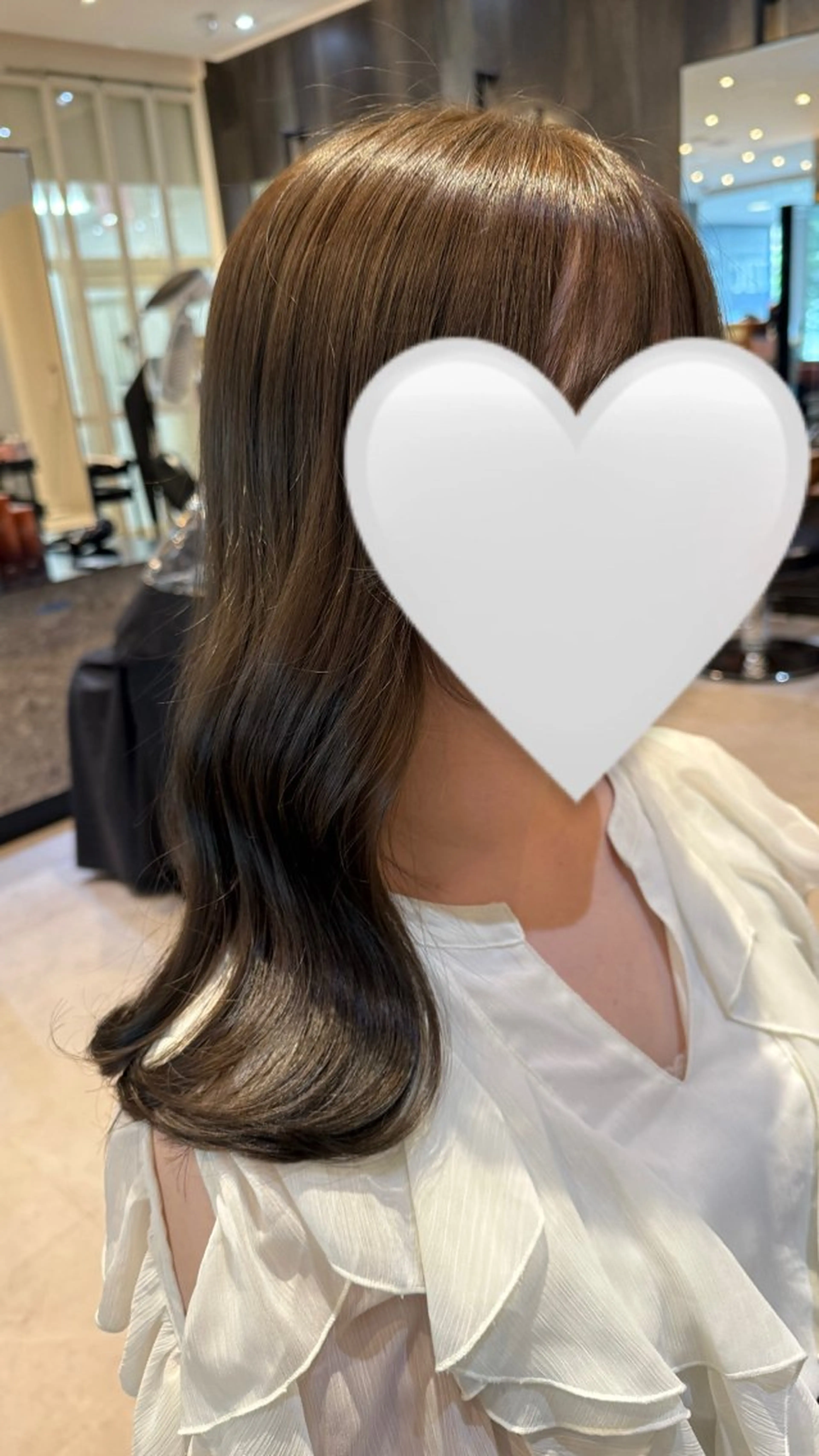 セミロング 韓国ヘア🇰🇷/ みずき/レイヤーのヘアスタイル