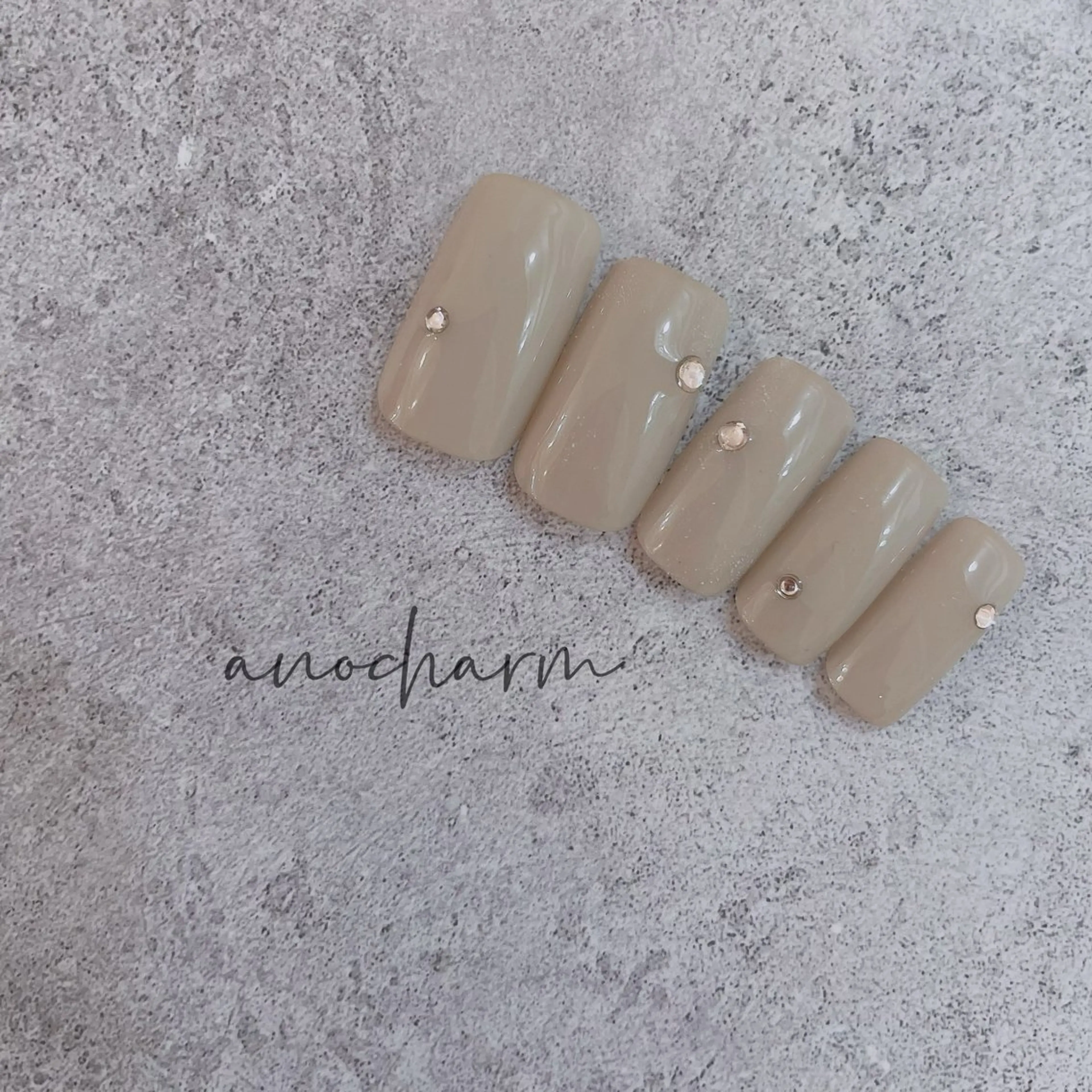 ネイル フットネイル anocharm _annaのマツエク・マツパデザイン