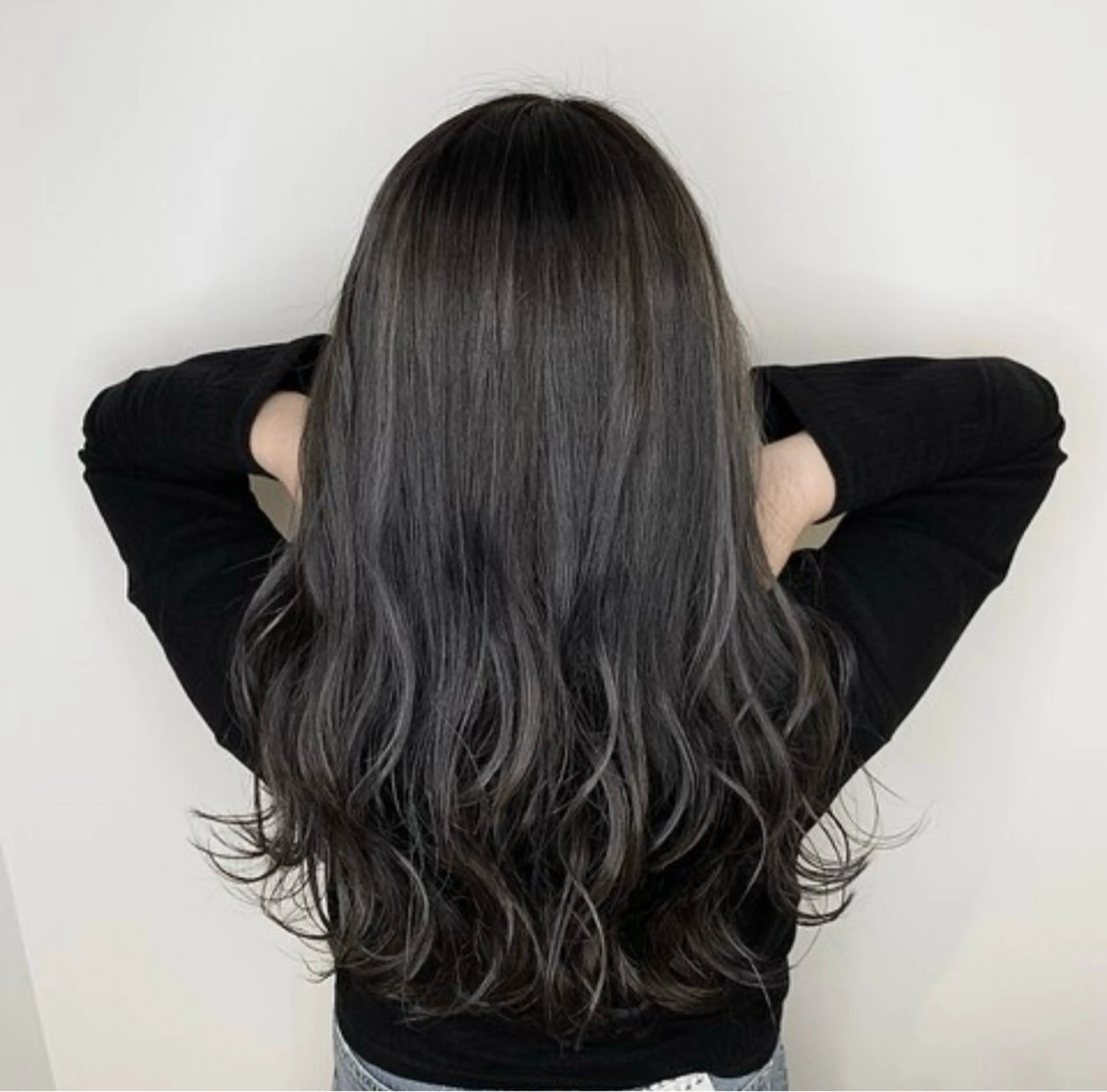 ロング BISCO hair 小西冬馬 縮毛矯正のヘアスタイル