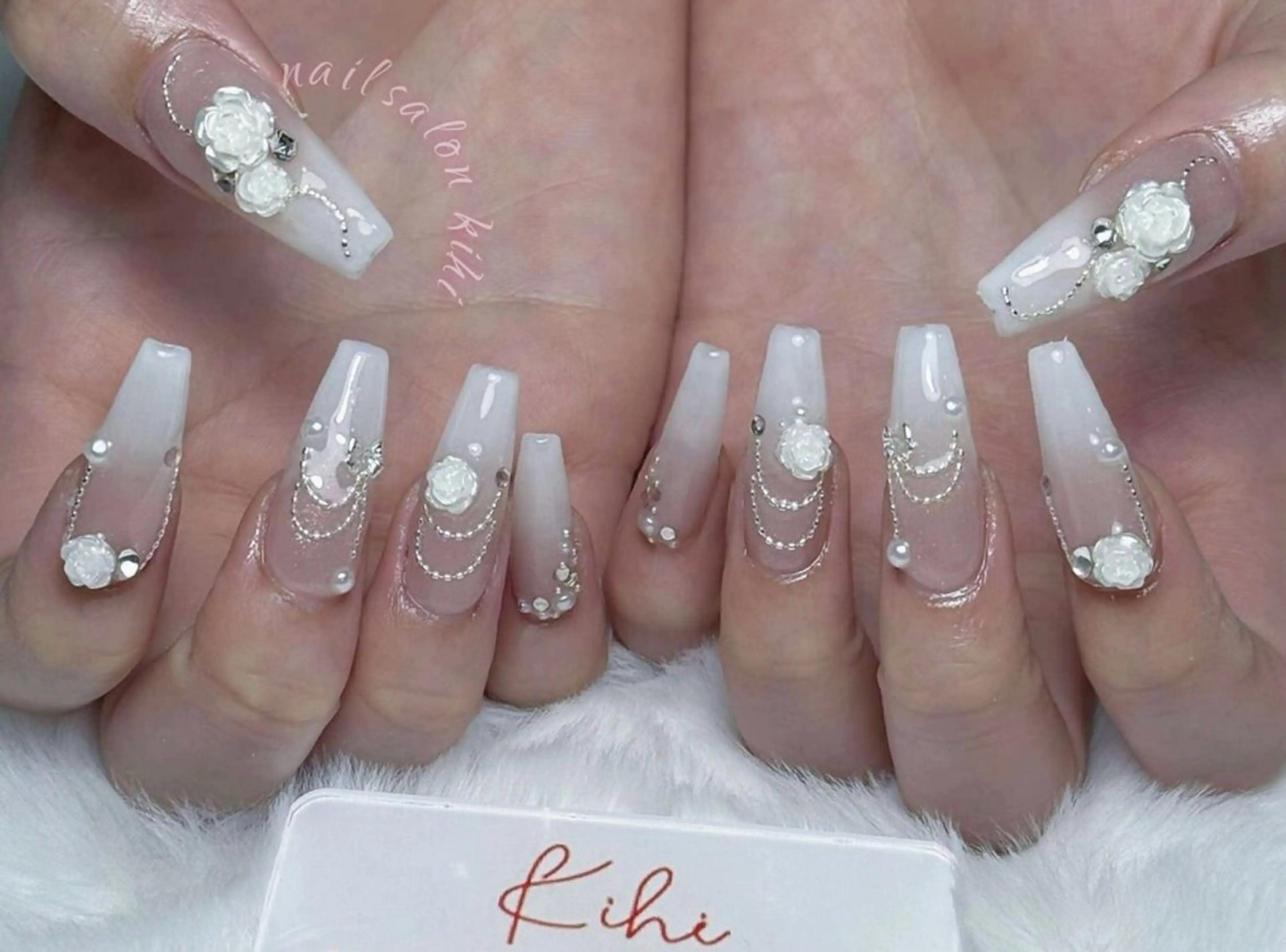 ネイル 清水 ユナのネイルデザイン