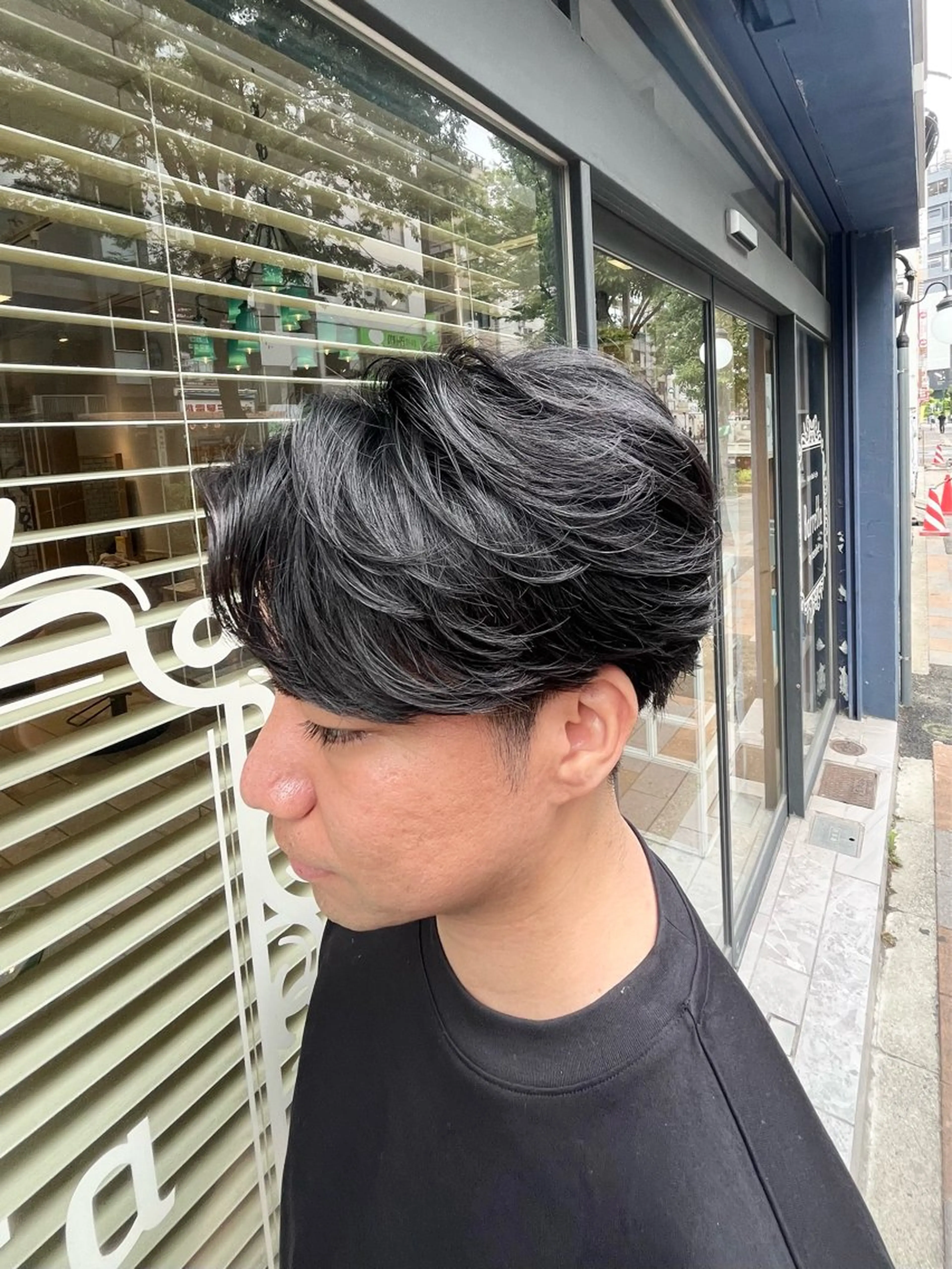 カット+フェザーパーマorシャドウパーマの写真