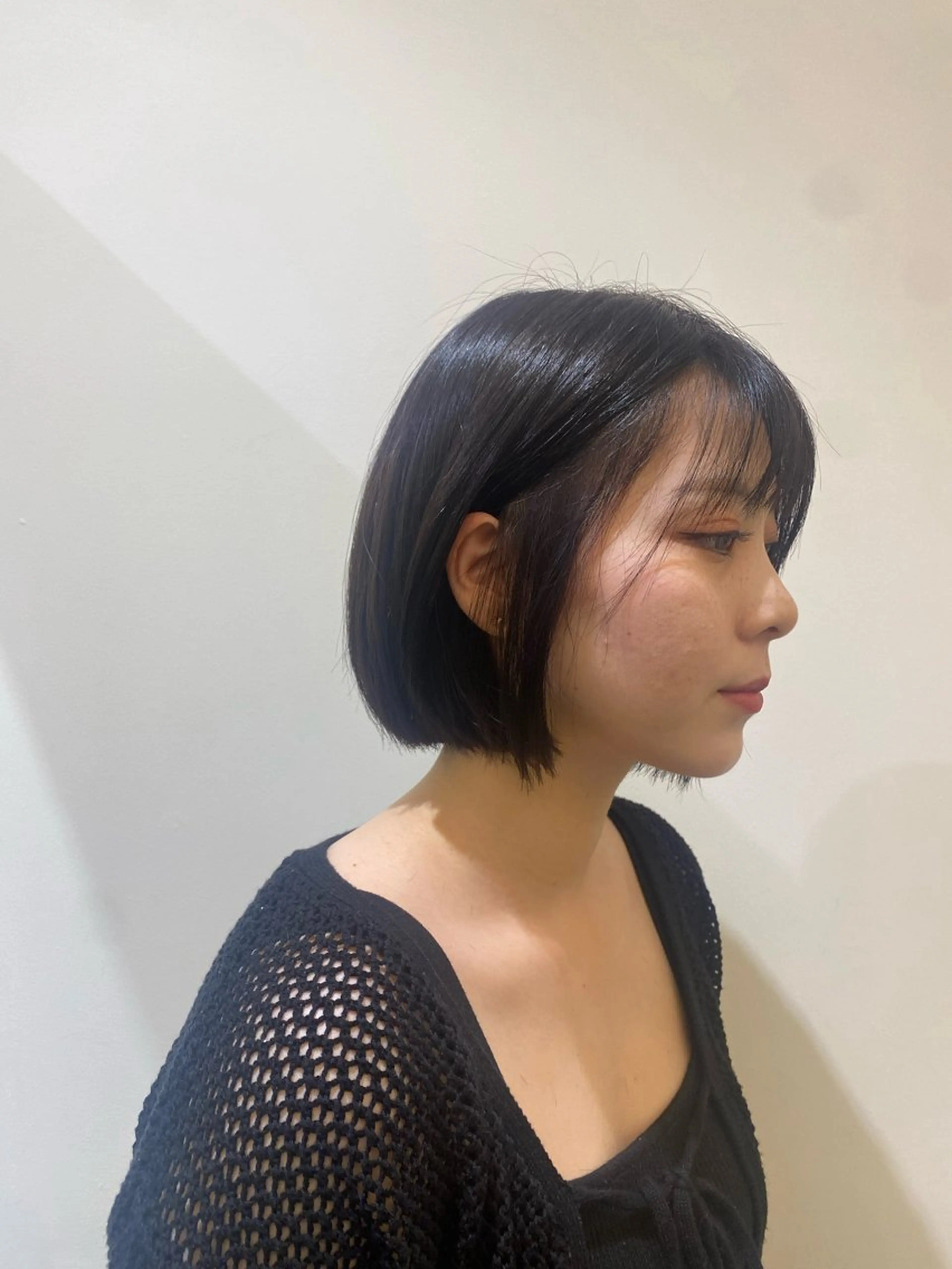 ミディアム 小柳 飛鷹のヘアスタイル