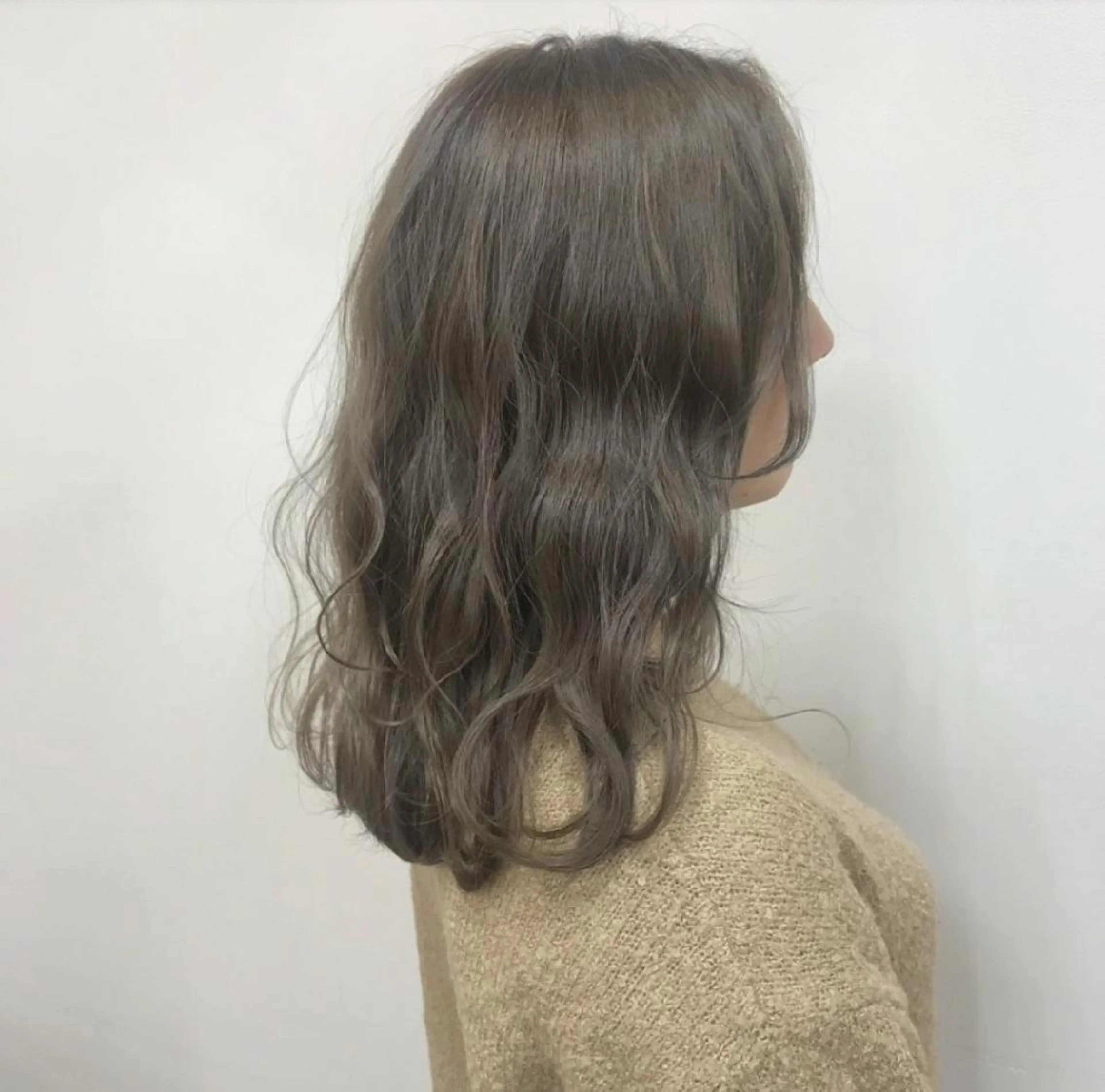 ロング アッシュ アッシュグレー アッシュグレージュ MARRON 🍊mihoのヘアスタイル