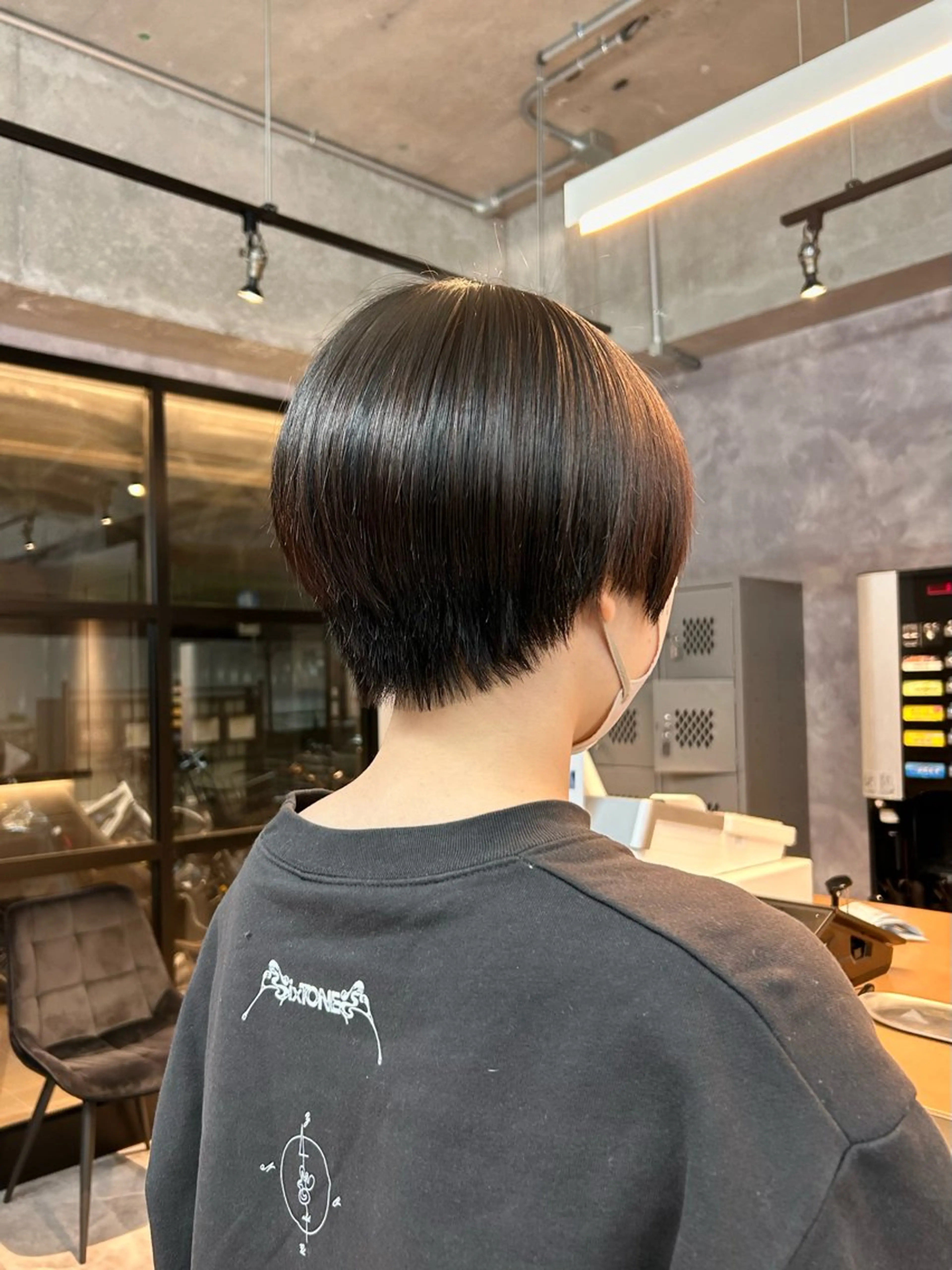 ショート ショートヘア カット OAK溝の口 天使の輪👑YUKIのヘアスタイル