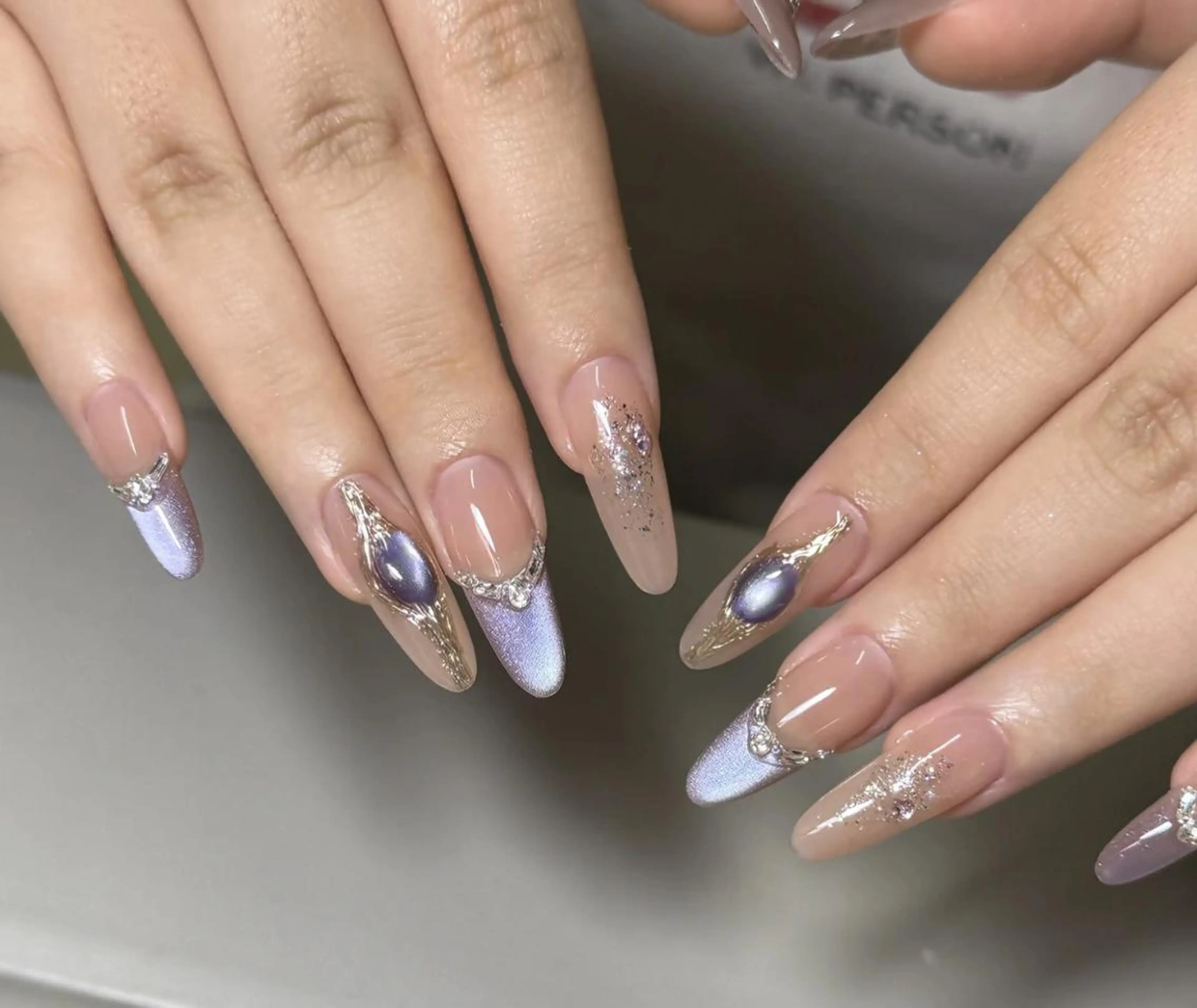 ネイル ハンドネイル エリ🫧 nail池袋東口のネイルデザイン