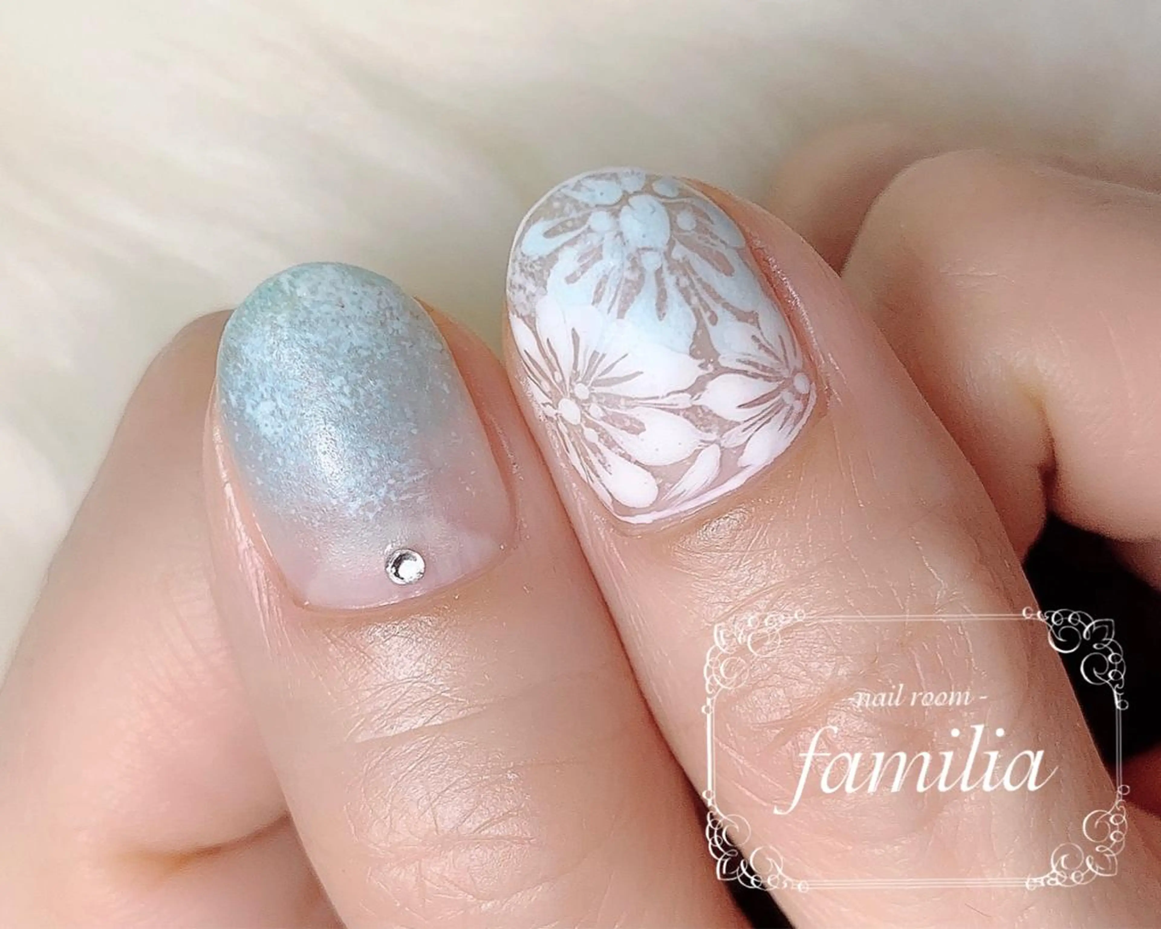 ネイル -nailroom- familiaのネイルデザイン