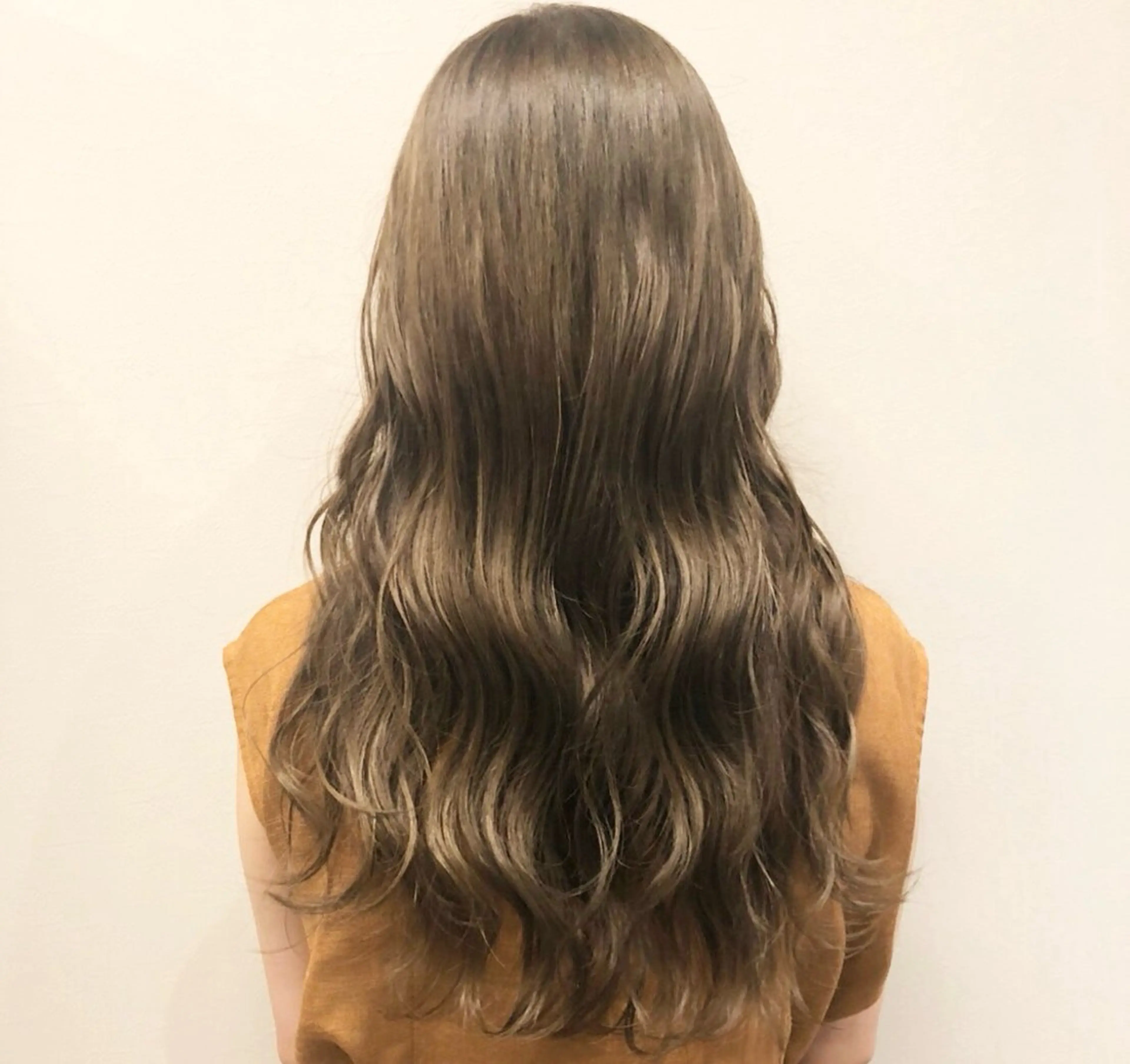 ロング EIIR 玉造.のヘアスタイル