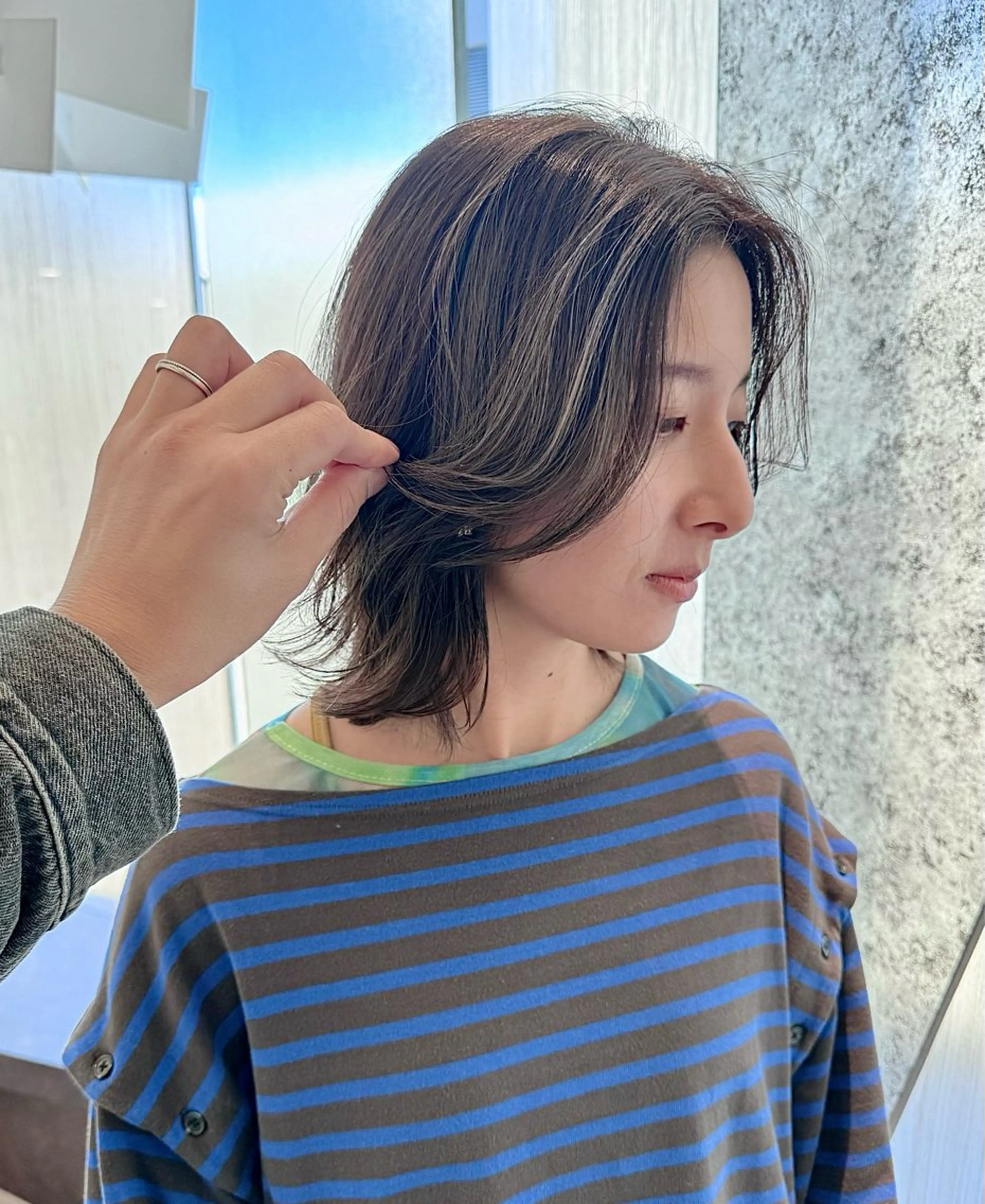 ミディアム カット ヘアカラー トリートメント カット特化 /BLUET/新宿のヘアスタイル