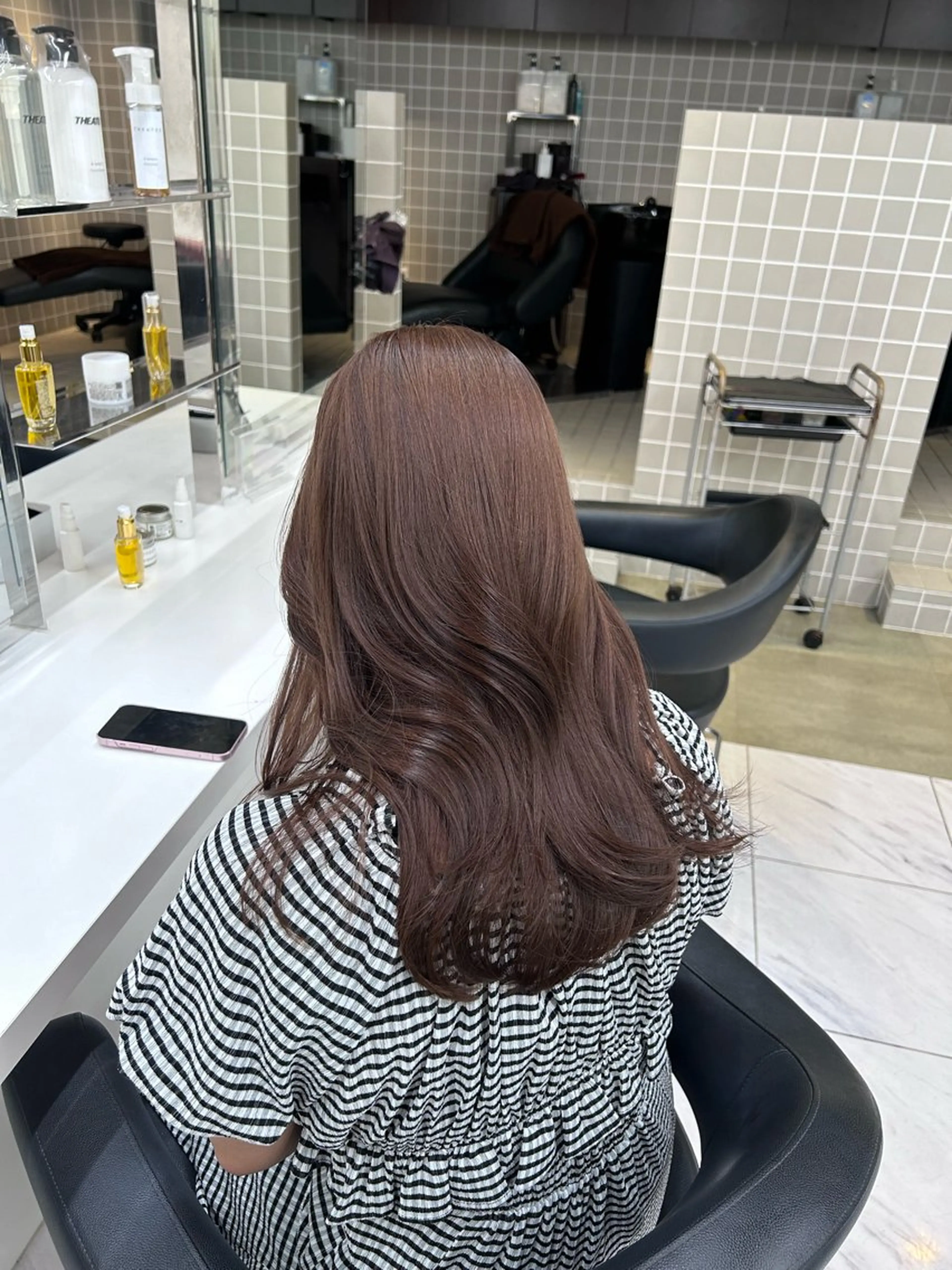 カラー ヘアカラー トリートメント 透明感ベージュ🤎 ナチュラルレイヤーのヘアスタイル