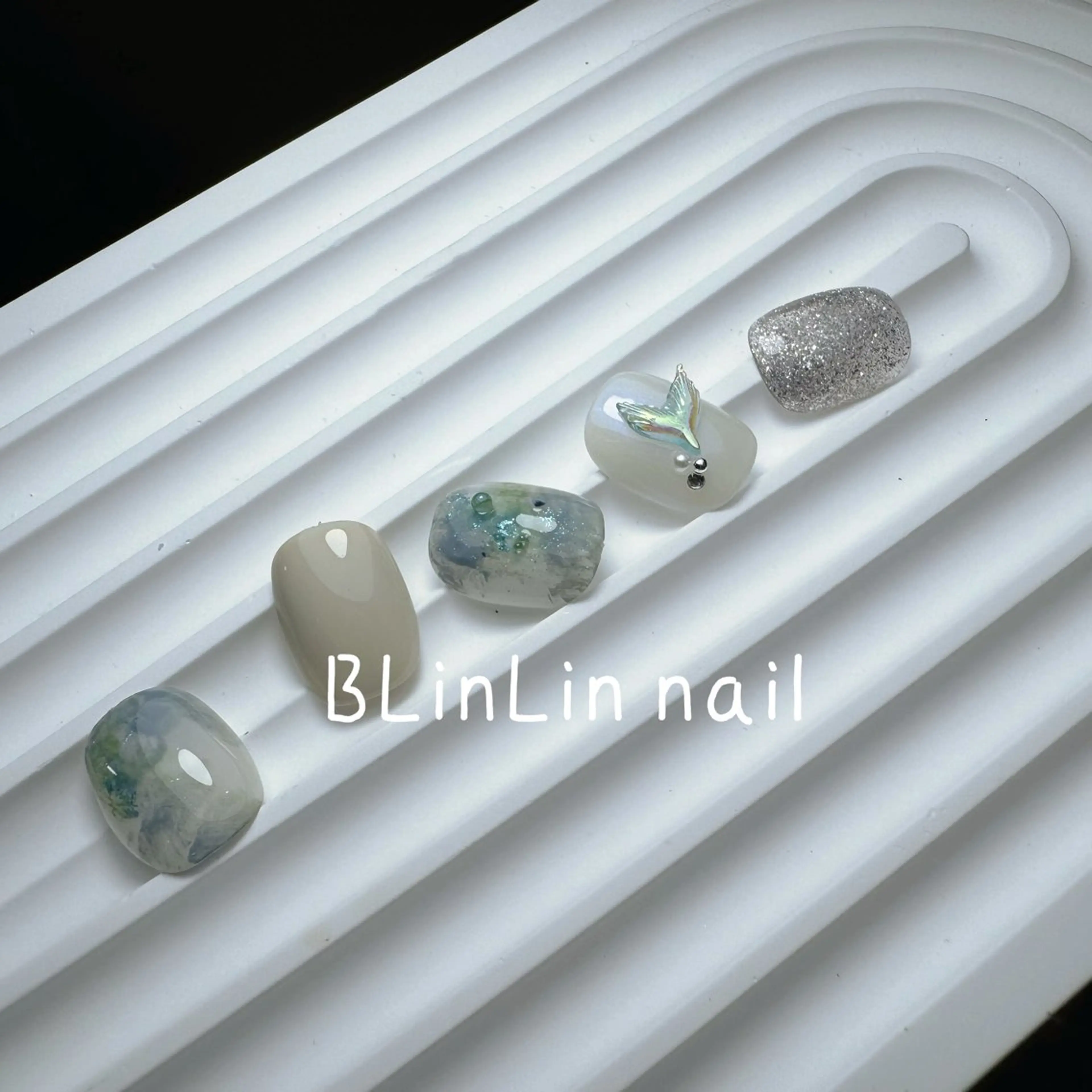 ネイル ハンドネイル ハンドケア BLinLin nail salonのネイルデザイン