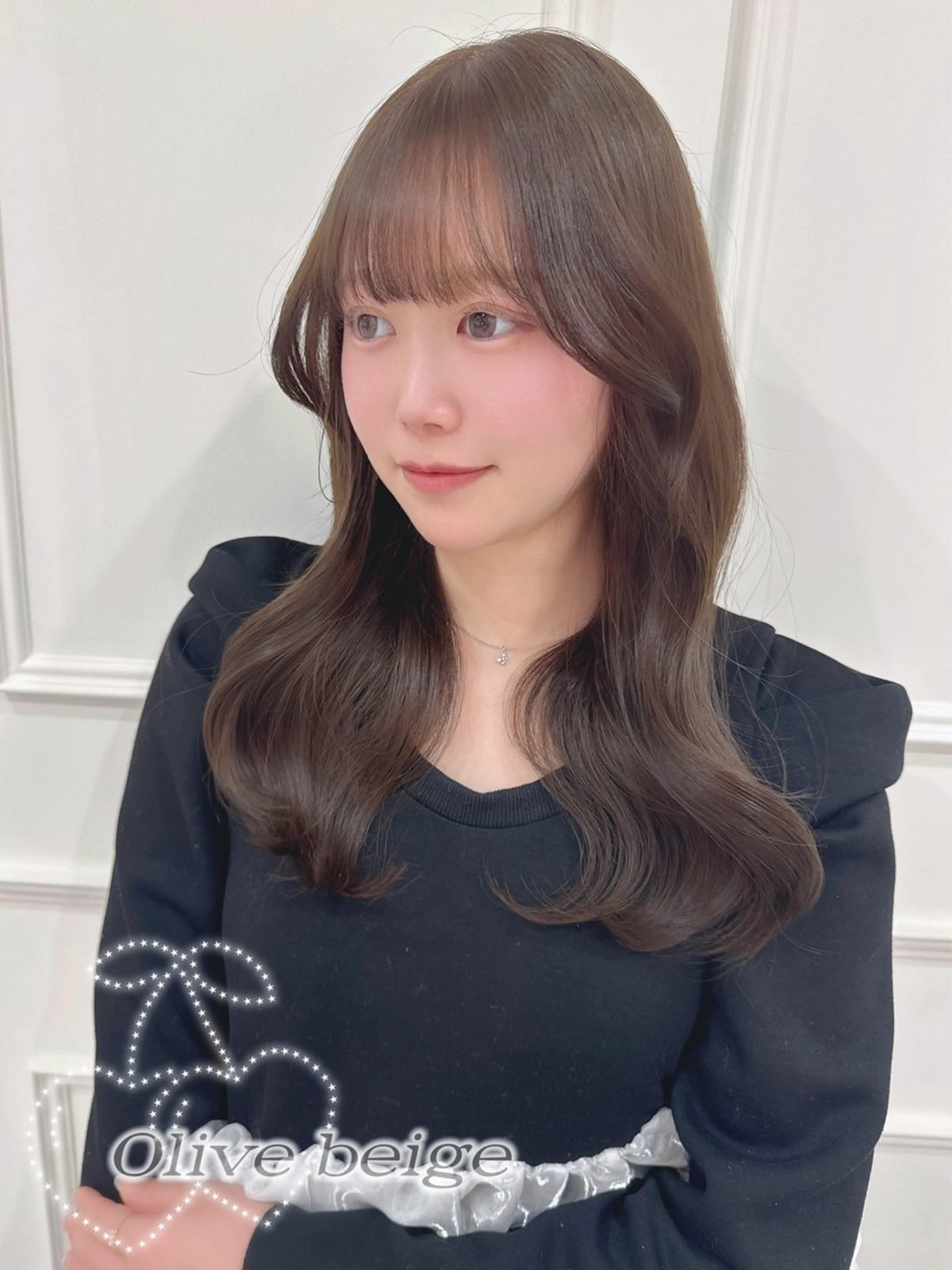 ロング カラー ベージュカラー オリーブベージュ ヘアカラー トリートメント 表参道/ブリーチ/ みずは🎀のヘアスタイル