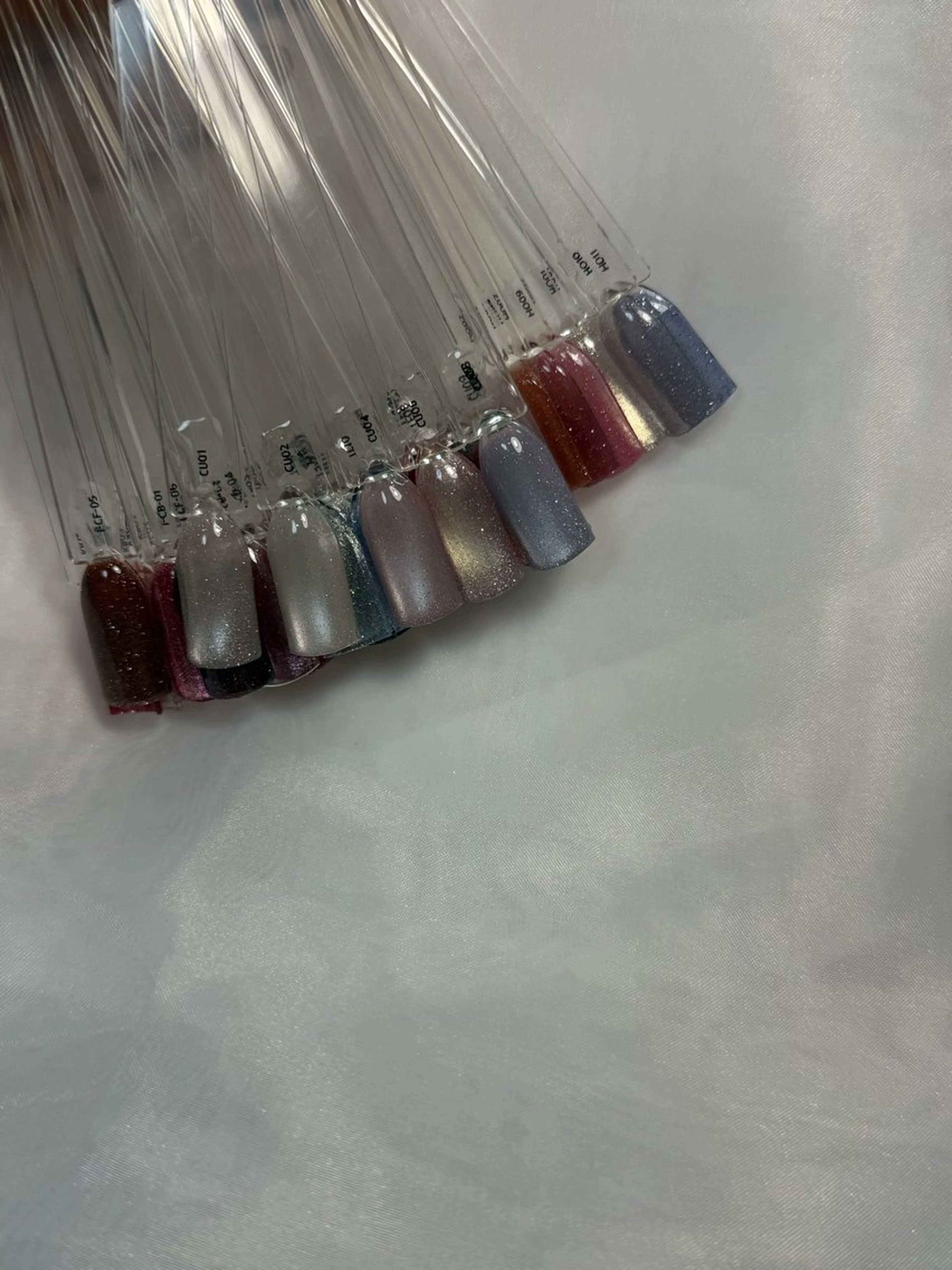 ネイル フラッシュネイル フラッシュマグ マグネットネイル Hou'oli所属・ネイリスト kisakiのネイルデザイン