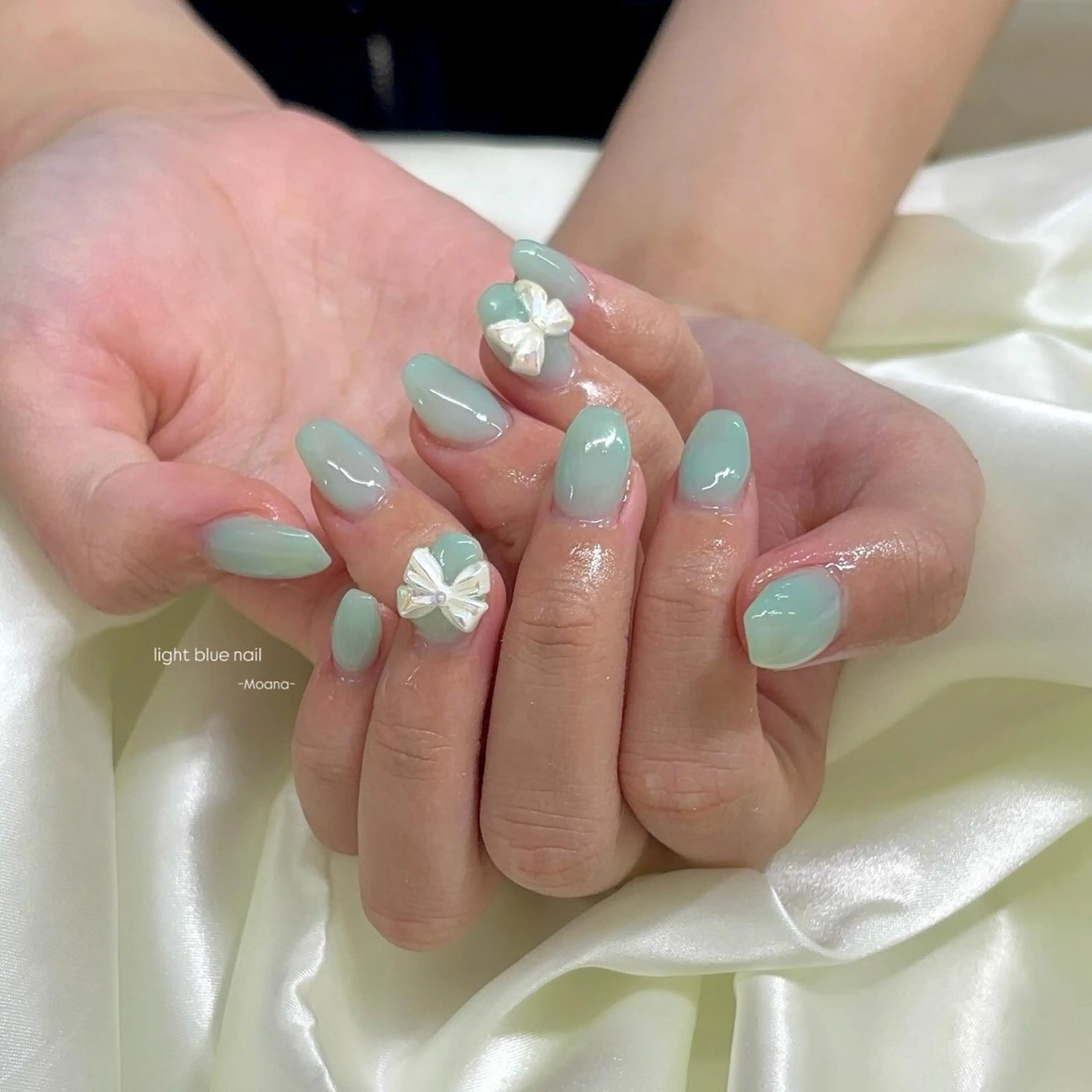 ネイル ブルー 水色 ワンカラーネイル 夏ネイル ハンドネイル Moana nail Hiyoriのネイルデザイン