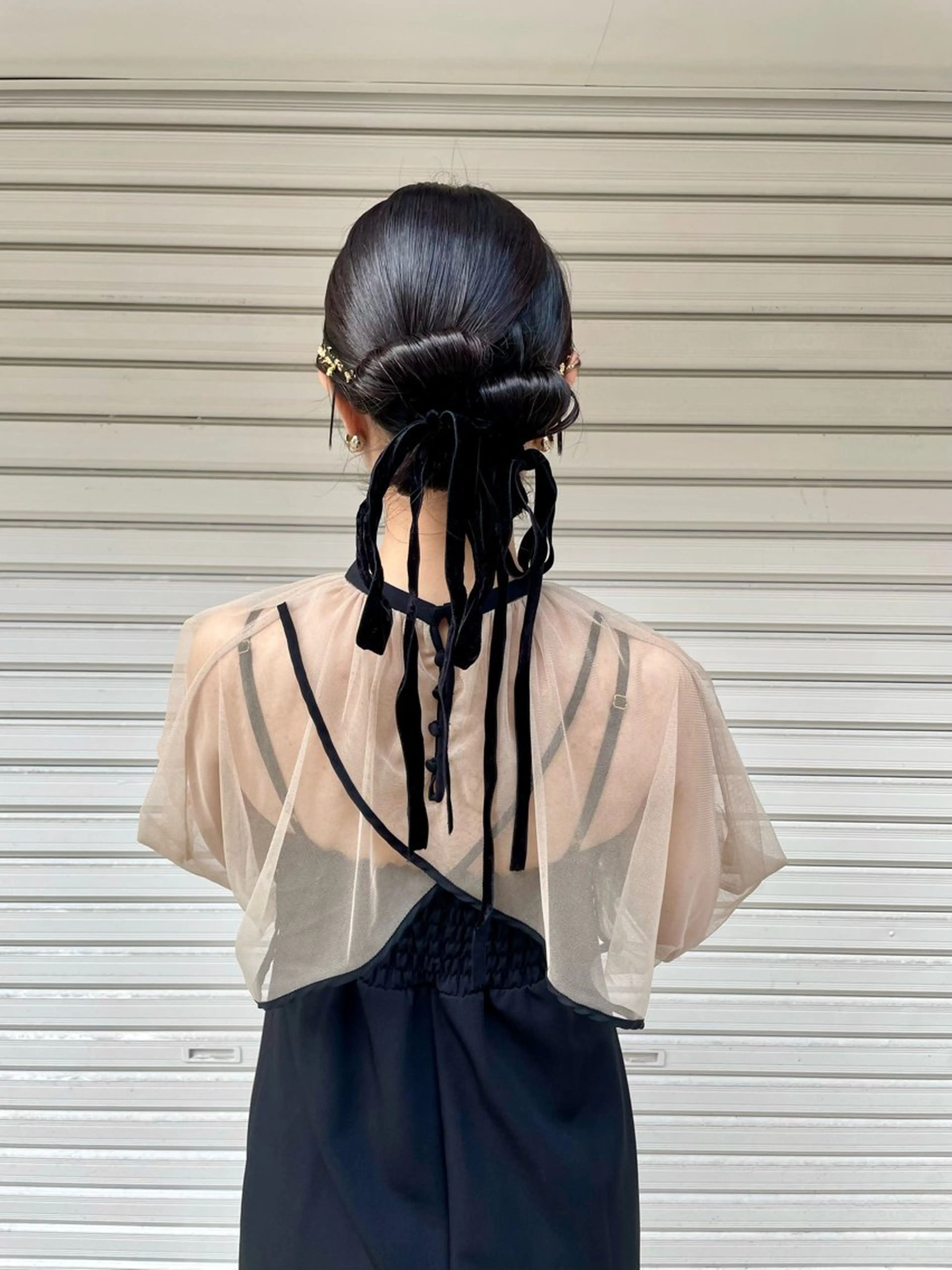 セミロング オカモト ミユウのヘアスタイル