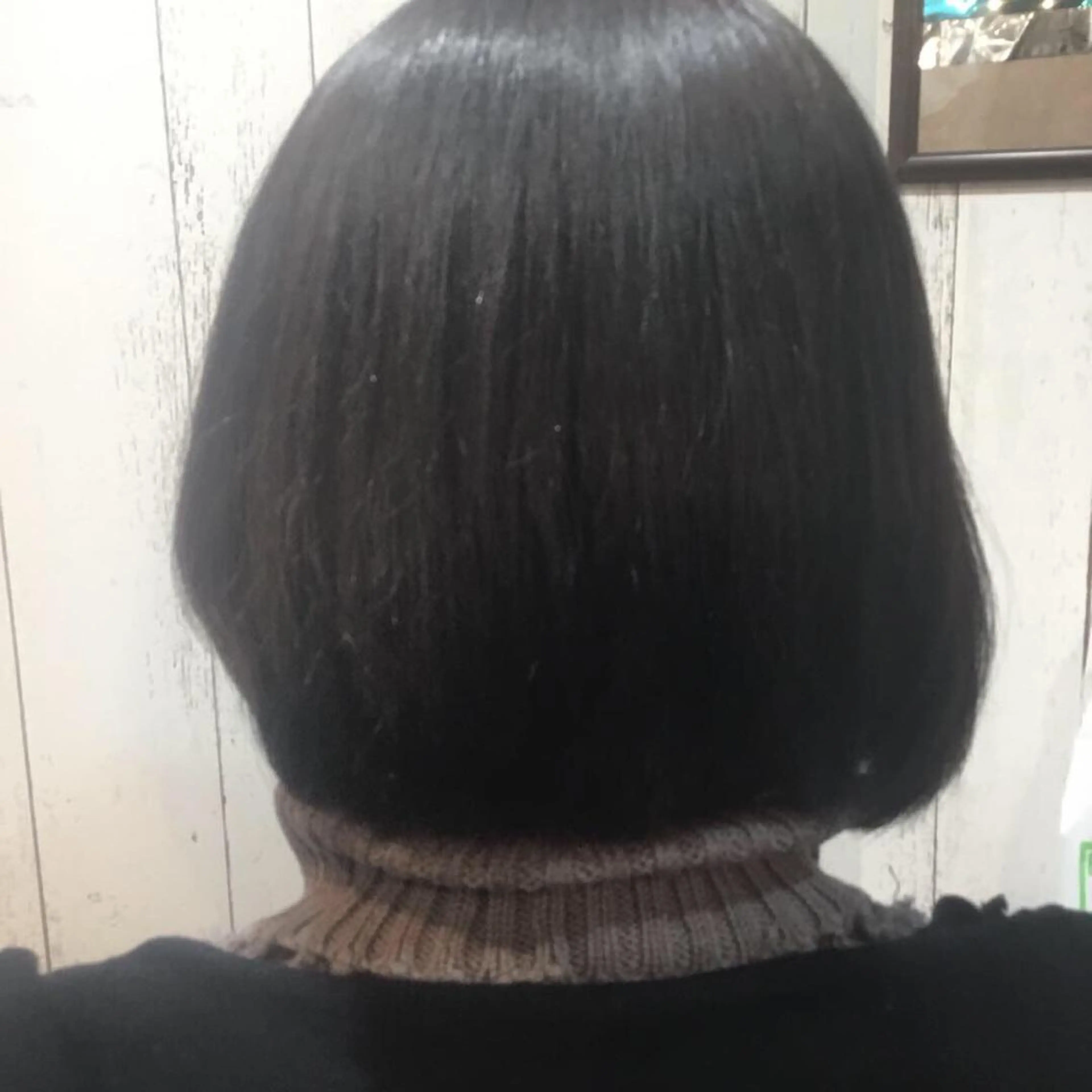 ショート カラー パーマ 金崎 新吾のヘアスタイル