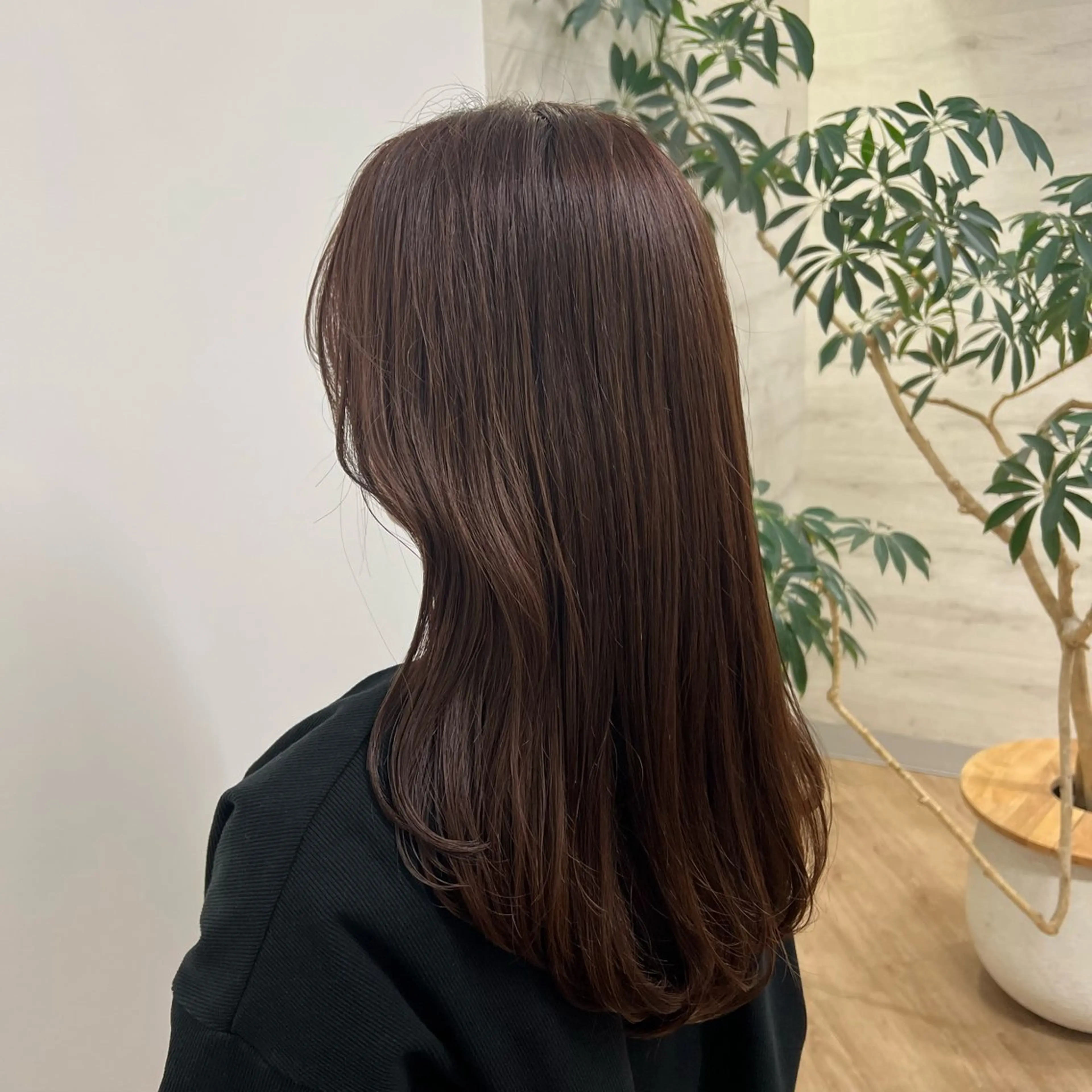 ロング カラー 濱地 美乃理のヘアスタイル