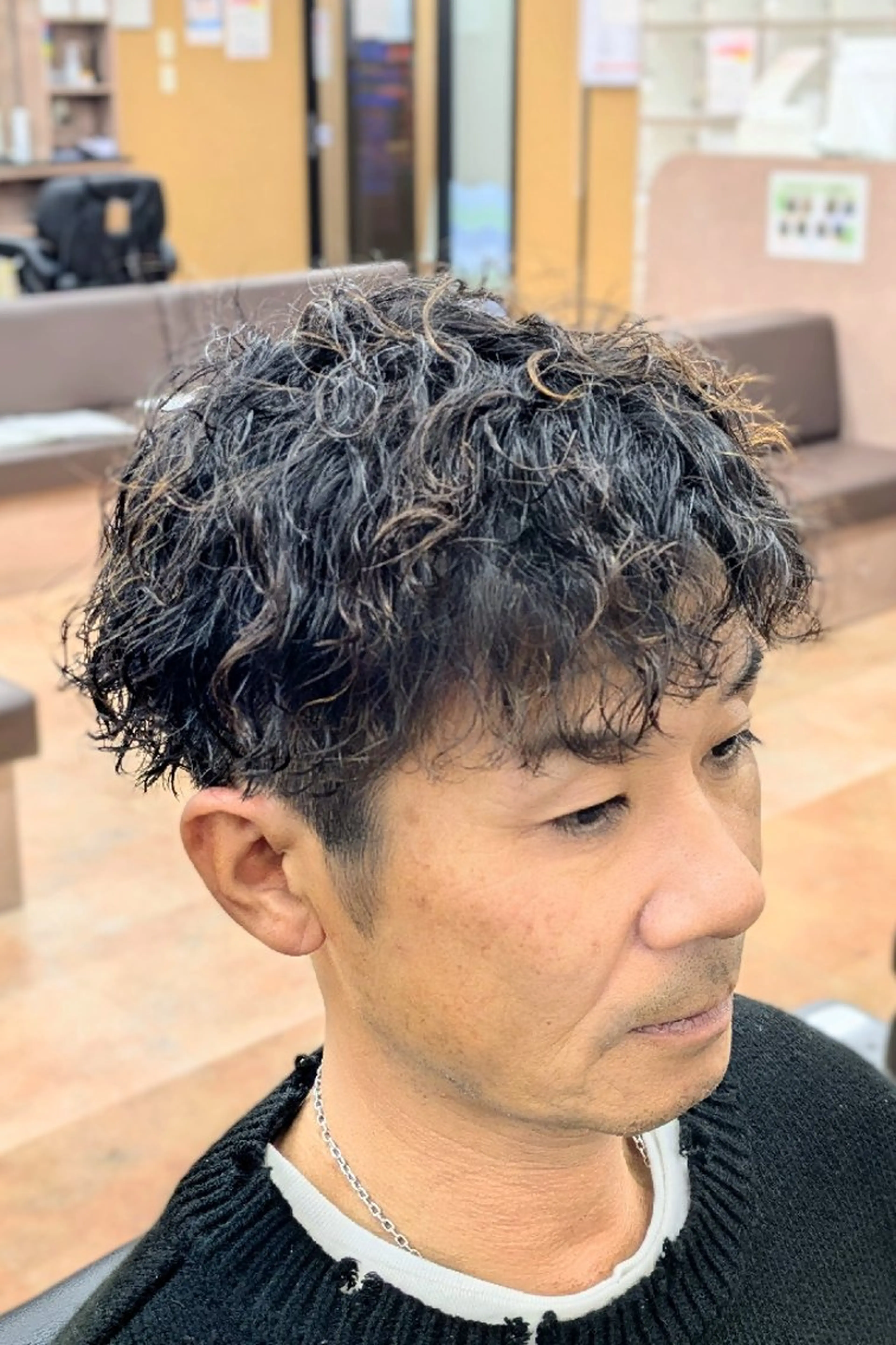 ショート パーマ 理容プラージュ燕三条 福井のヘアスタイル