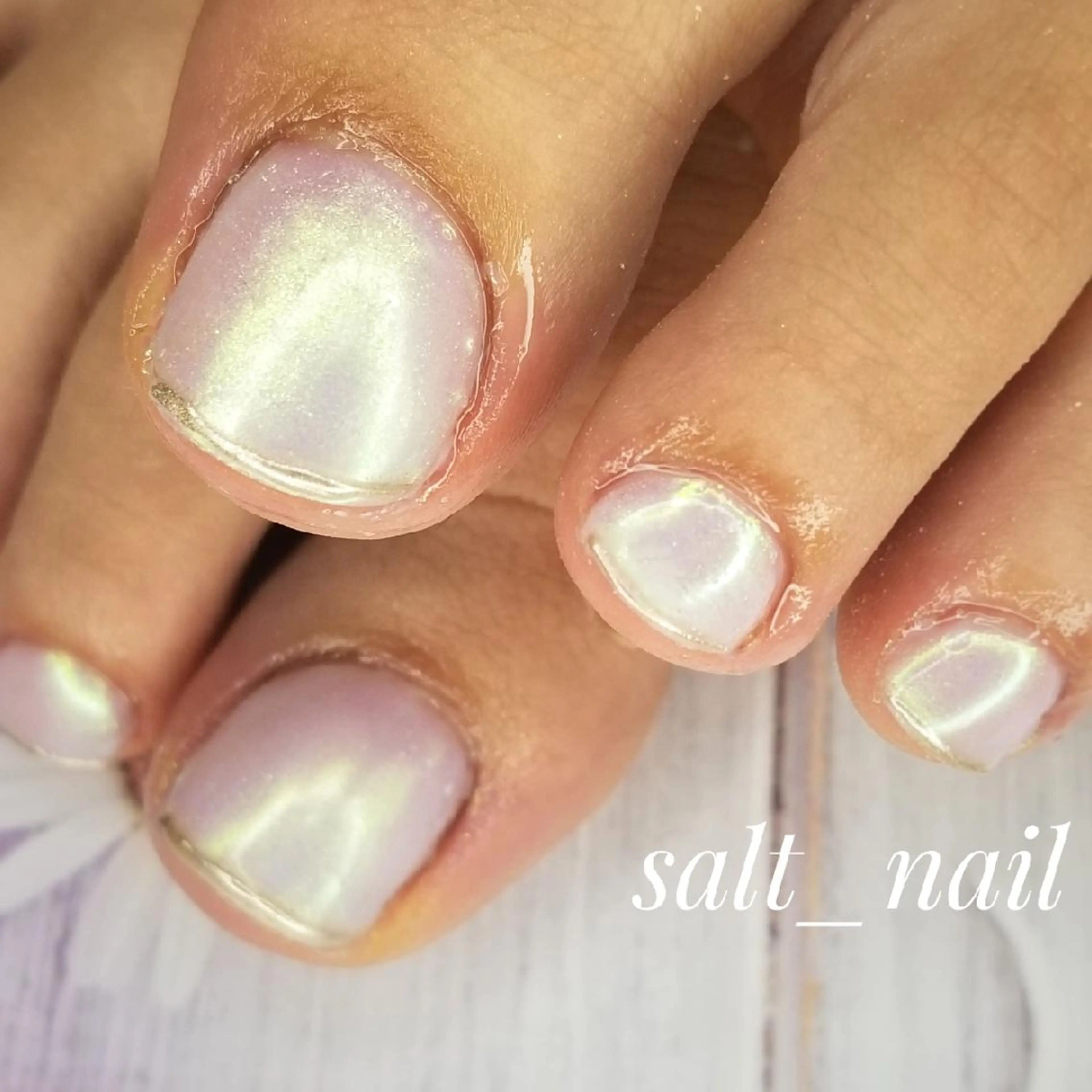 ネイル オーロラネイル フレンチネイル ミラーネイル 夏ネイル 個人サロン saltnailのネイルデザイン