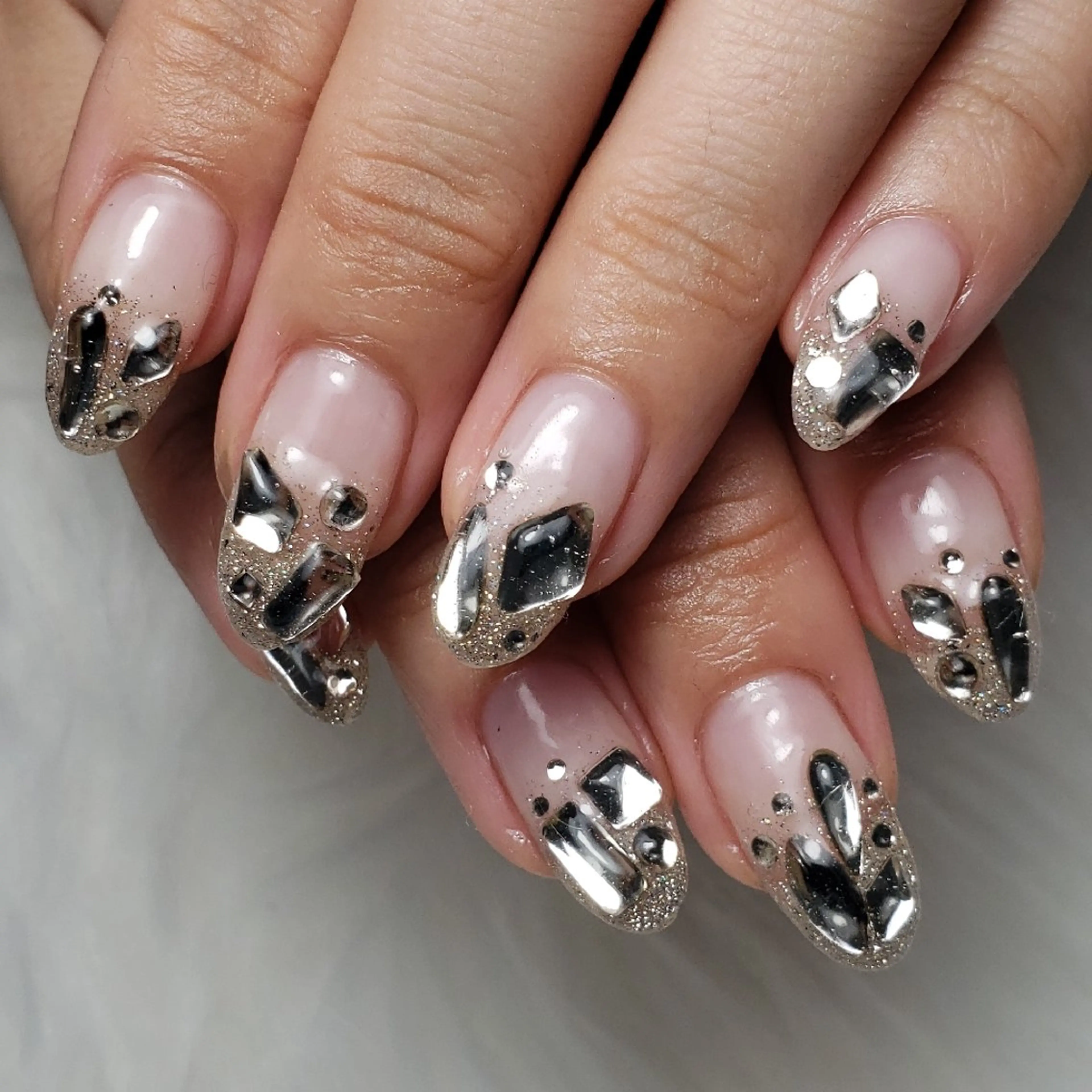 ネイル ビジュード ネイルのネイルデザイン