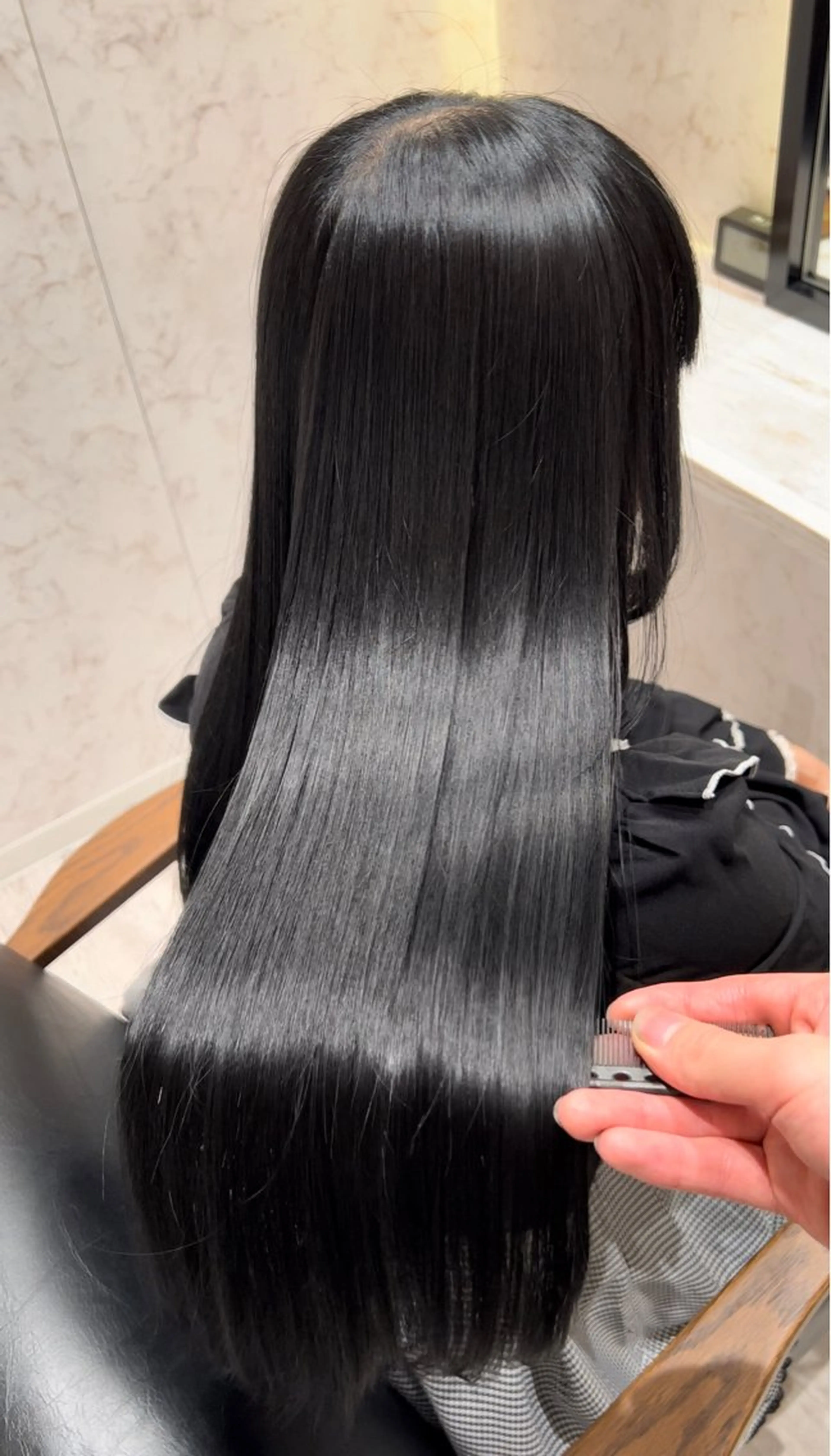 ロング 髪質改善ストレート Kantaのヘアスタイル