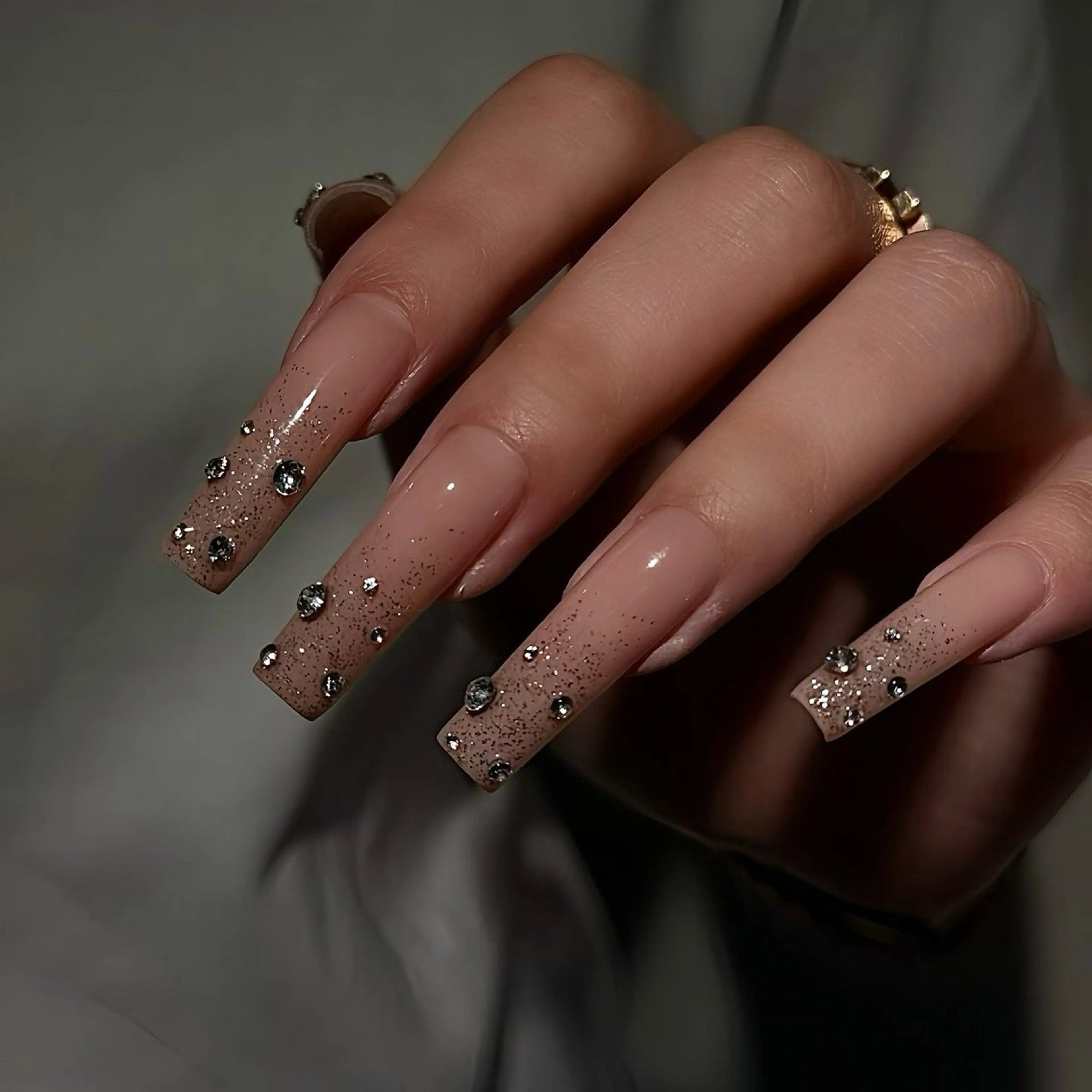 ネイル アートネイル チークネイル 長さ出し フレンチネイル ジェルネイル ハンドネイル ハンドケア 🦋new Nail🦋ニノのネイルデザイン