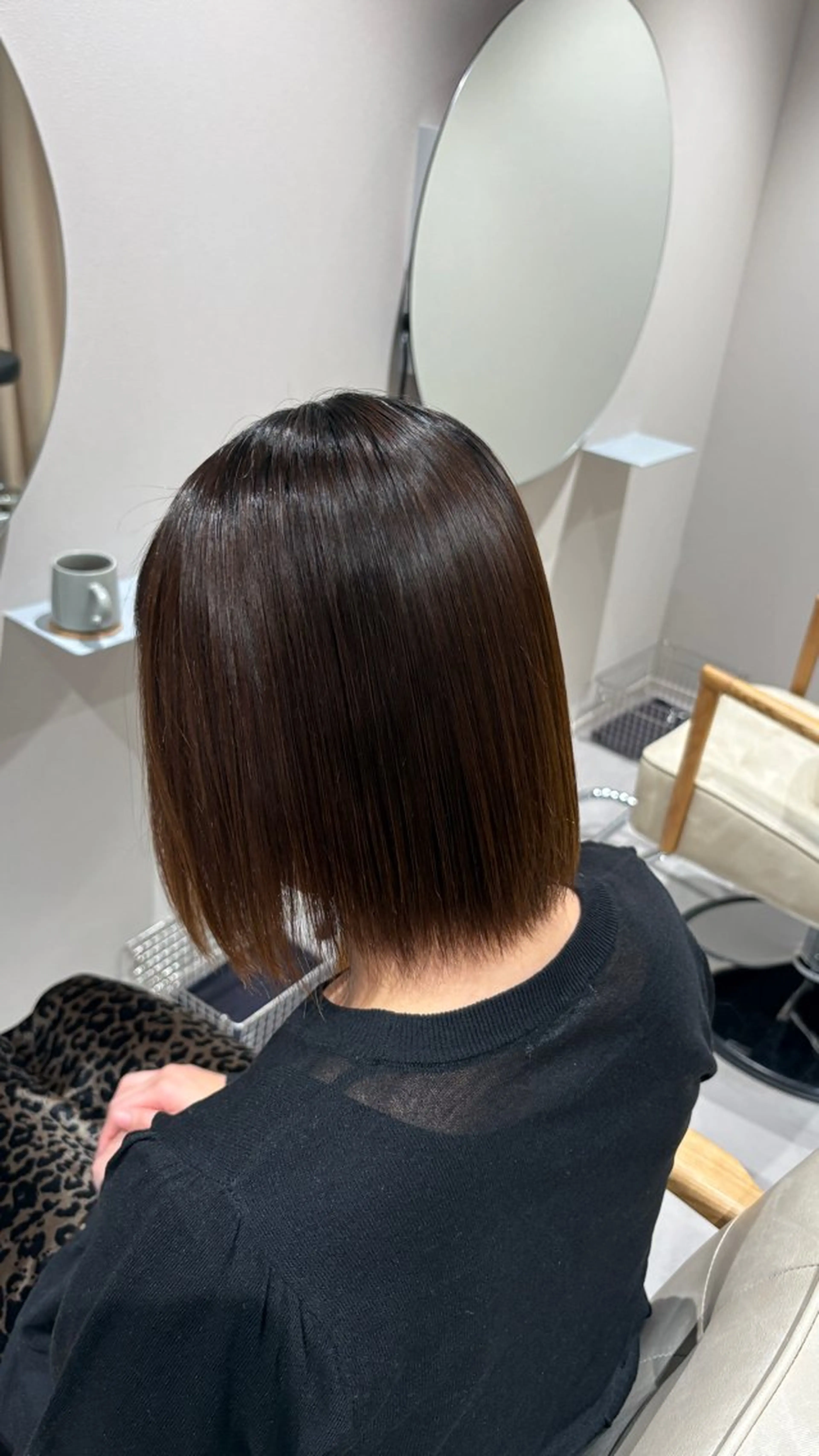 ショート 縮毛矯正 井山 葵のヘアスタイル