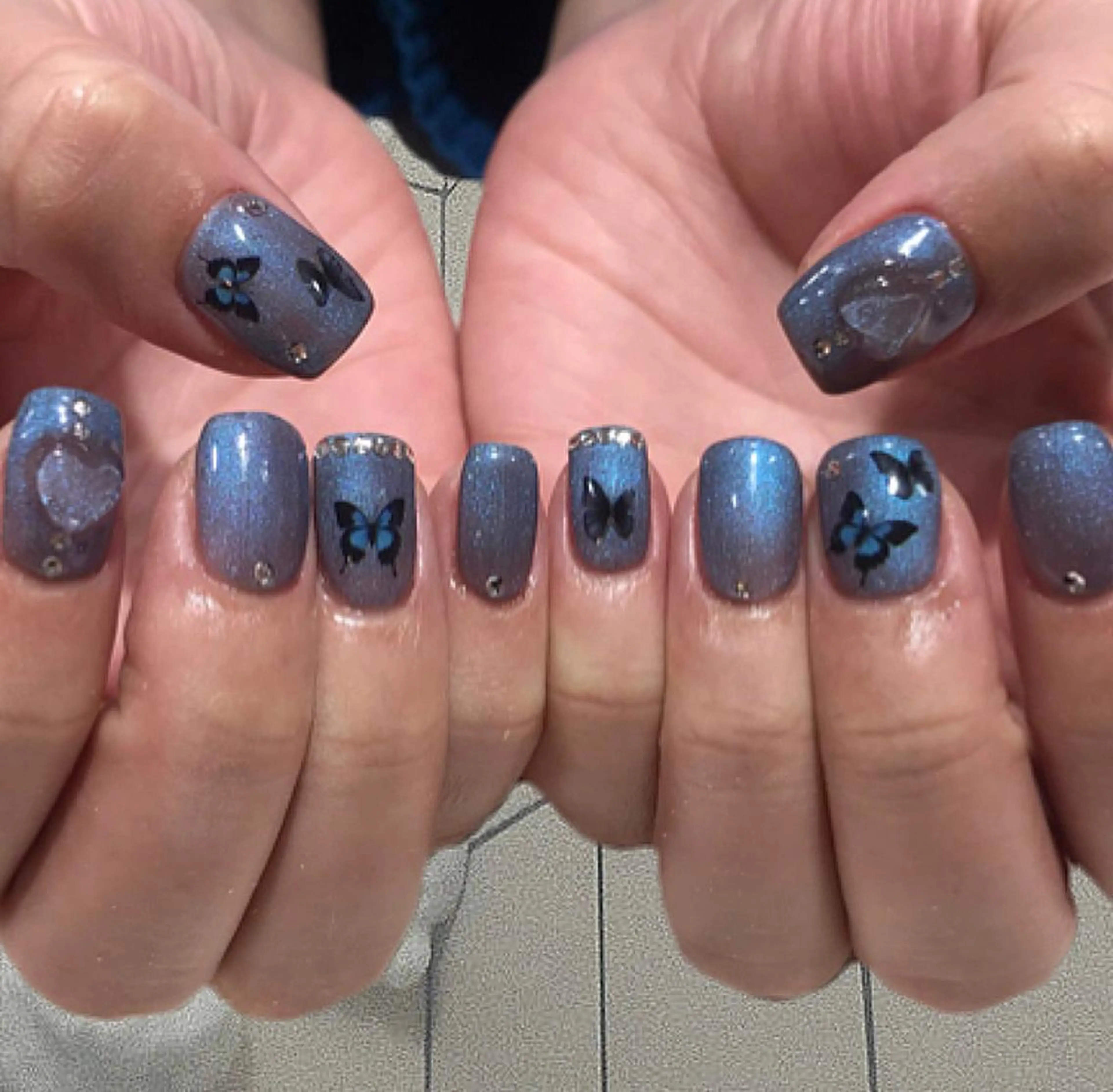 ネイル nozomi 🌙のネイルデザイン