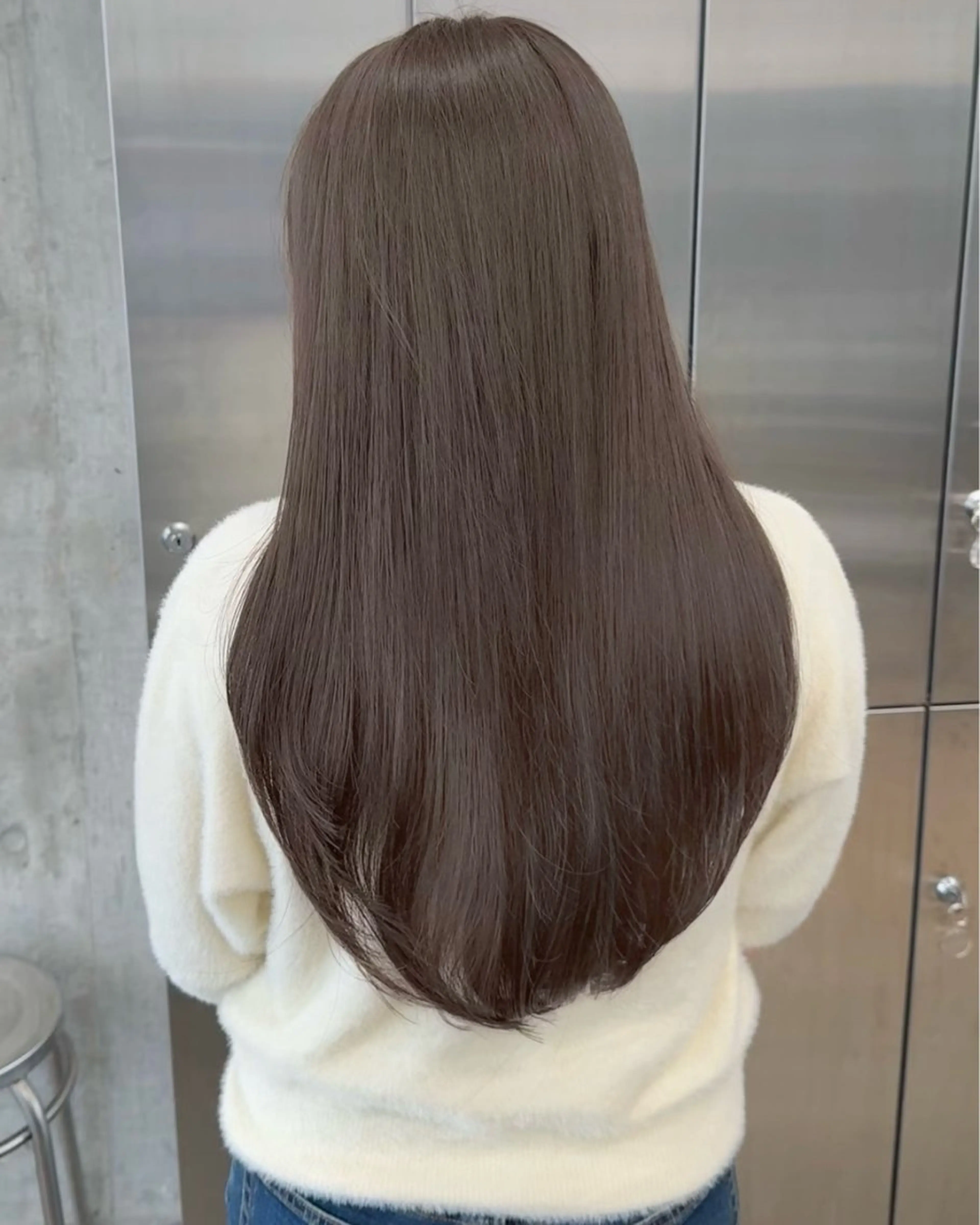 ロング カラー ブリーチ ダブルカラー グレージュ ブリーチなしカラー カット ヘアカラー トリートメント 高橋大樹/グレージュ 透明感/髪質改善のヘアスタイル