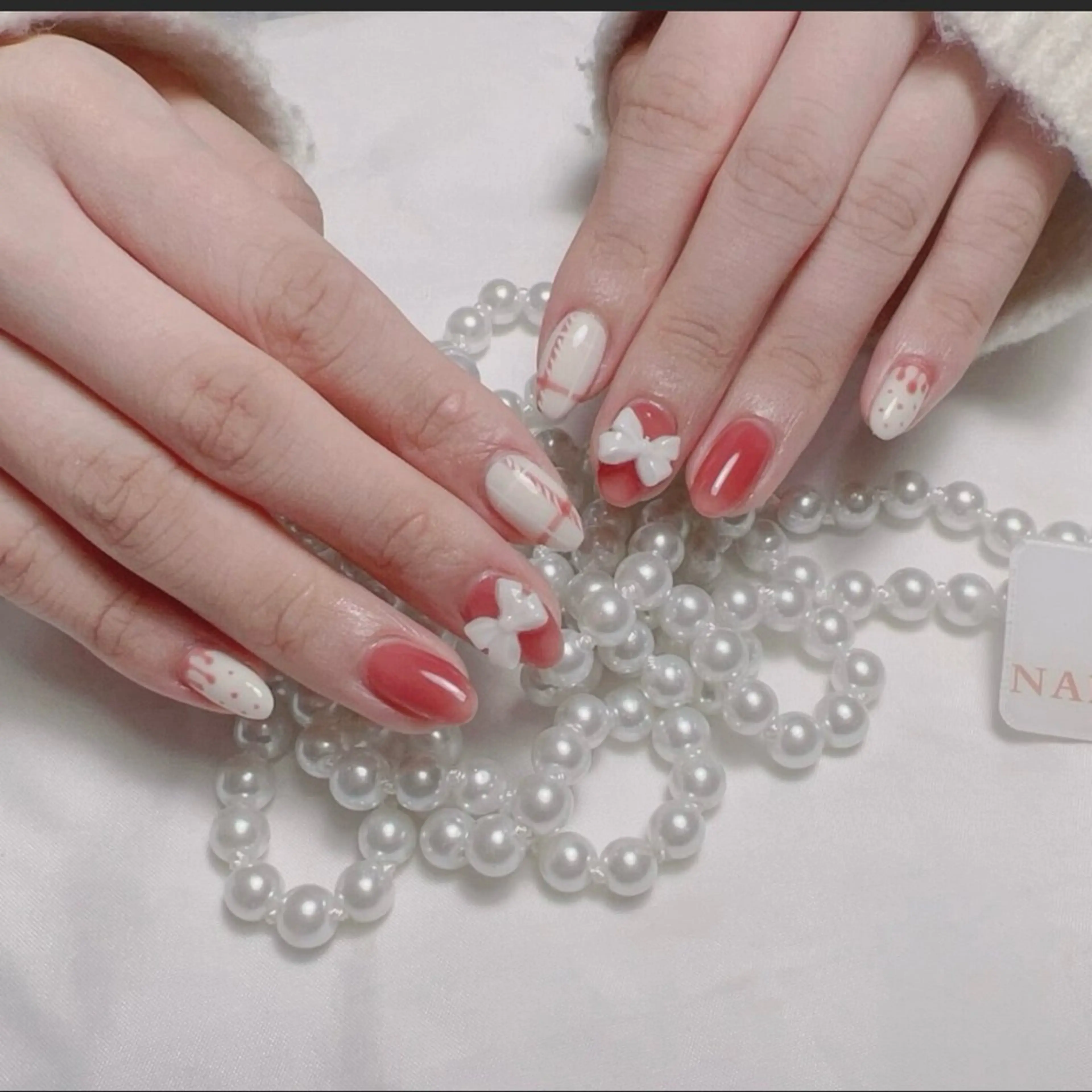 ネイル アートネイル フレンチネイル ジェルネイル グラデーション 韓国ネイル ハンドネイル 💕鈴木ユリ パラジェル/オフ無料のネイルデザイン