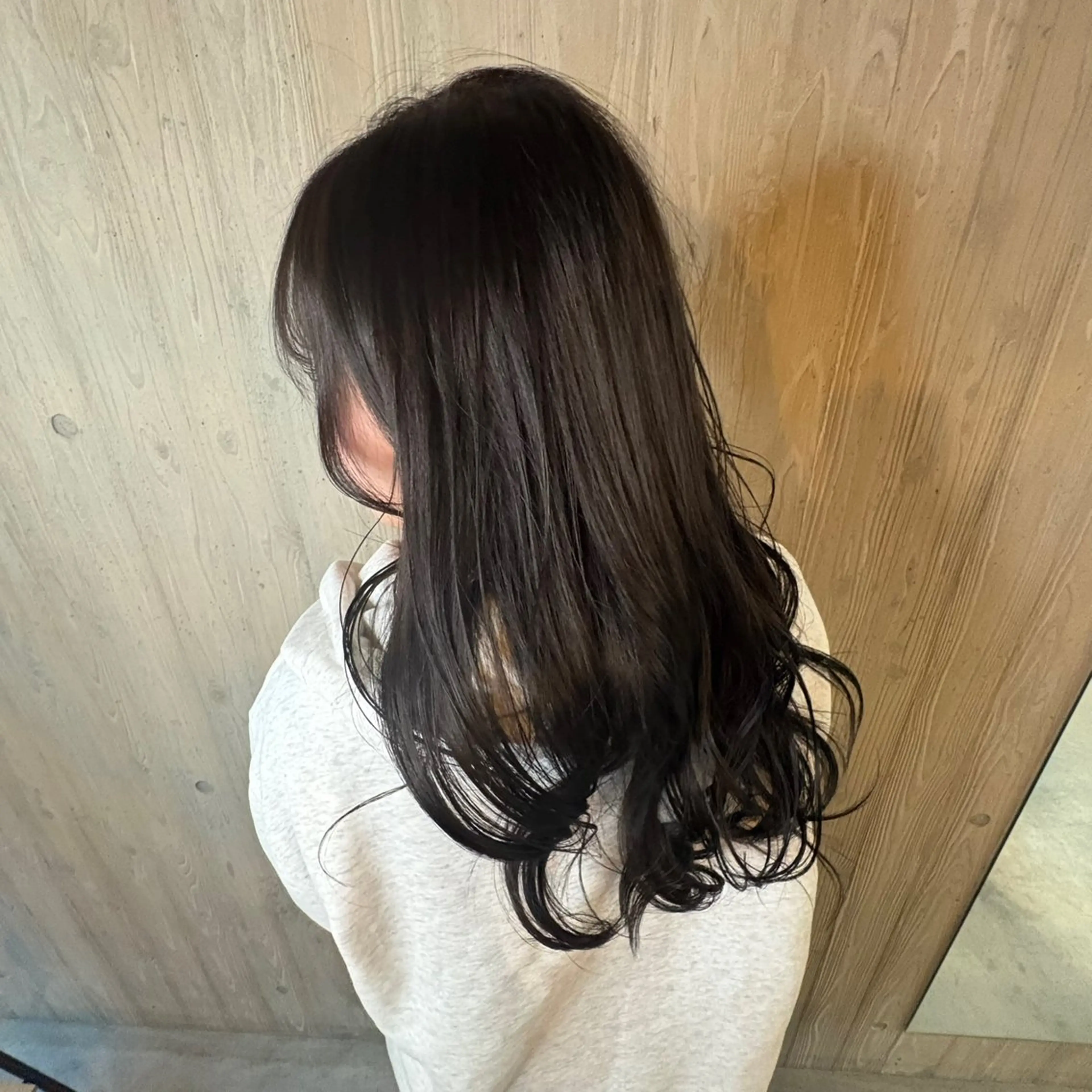 カラー ヘアカラー 🩶𝐤𝐢𝐧𝐚 🩶のヘアスタイル