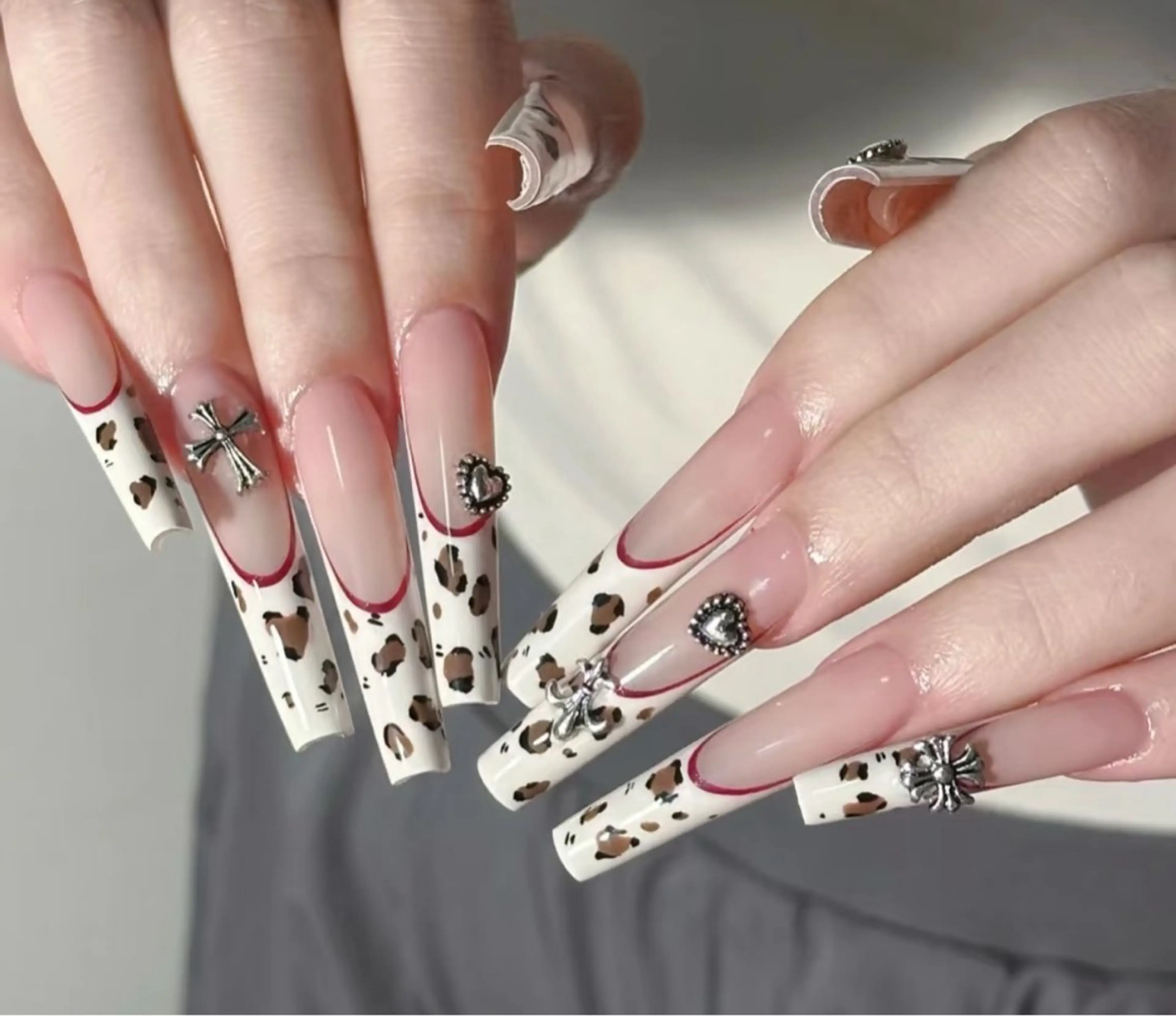 ネイル ハンドネイル 長さだし専門店 M2 rikaのネイルデザイン