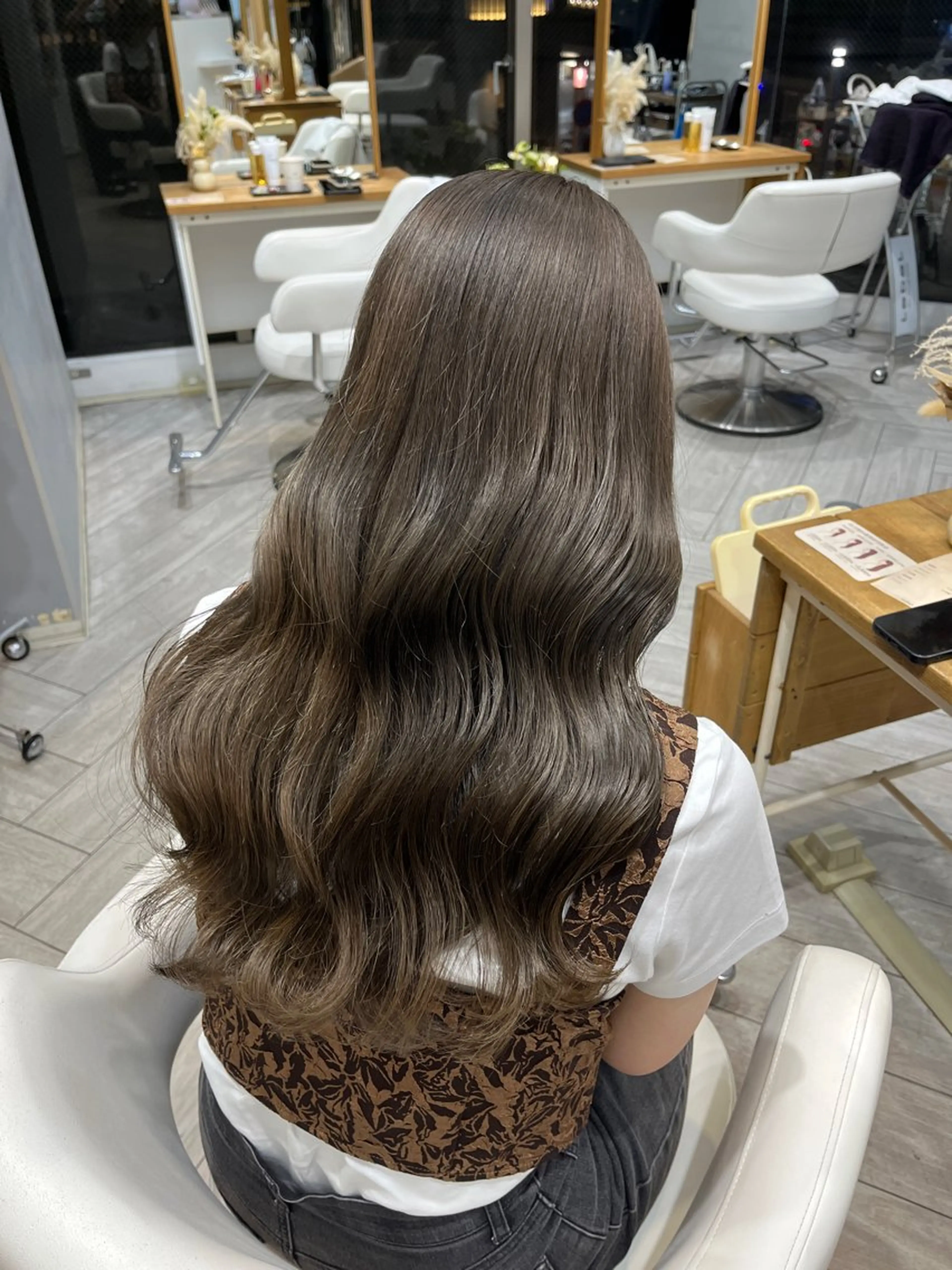 ロング ヘアカラー トリートメント AVANCE. chisatoのヘアスタイル