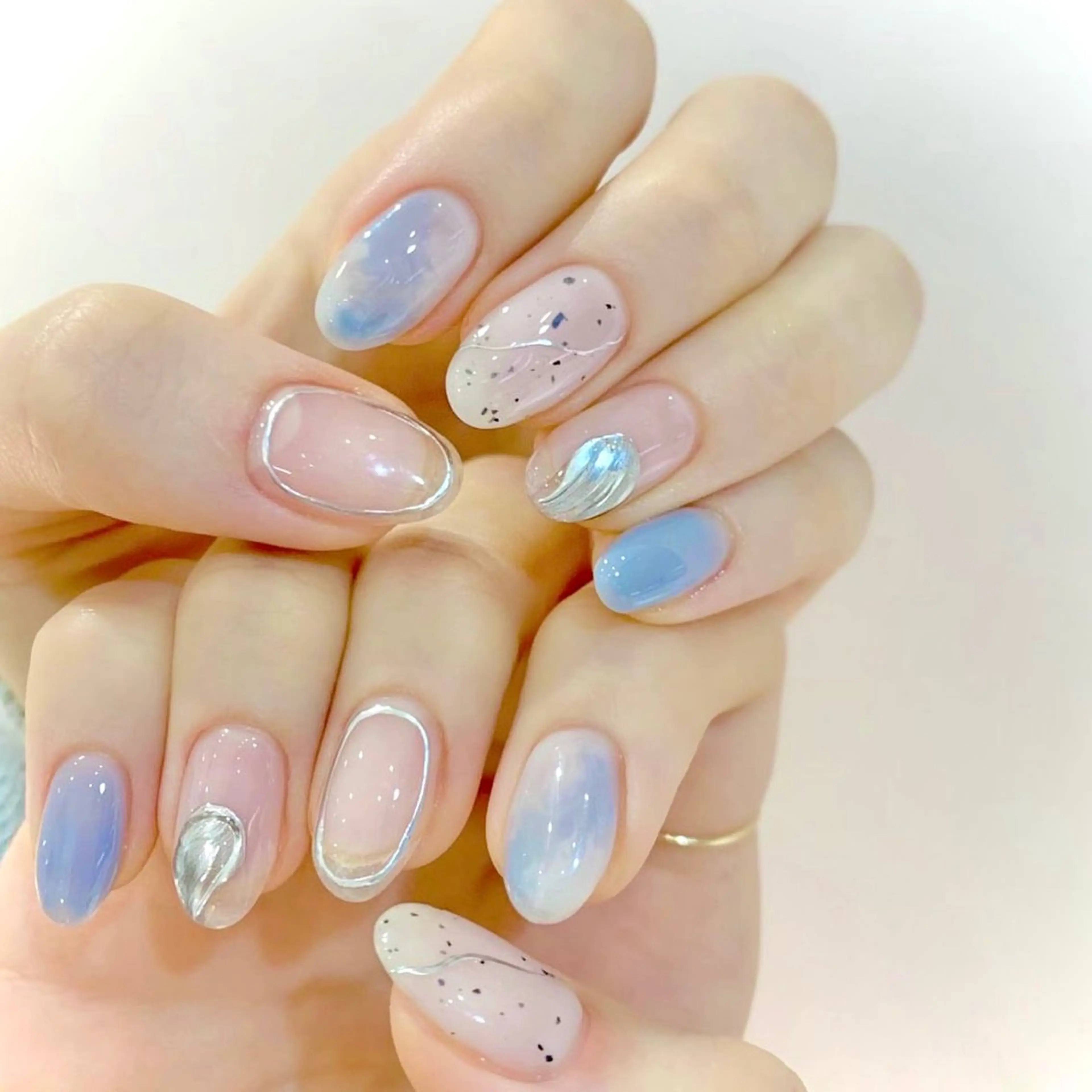 ネイル Vogusty's Nail 鶴見店のネイルデザイン