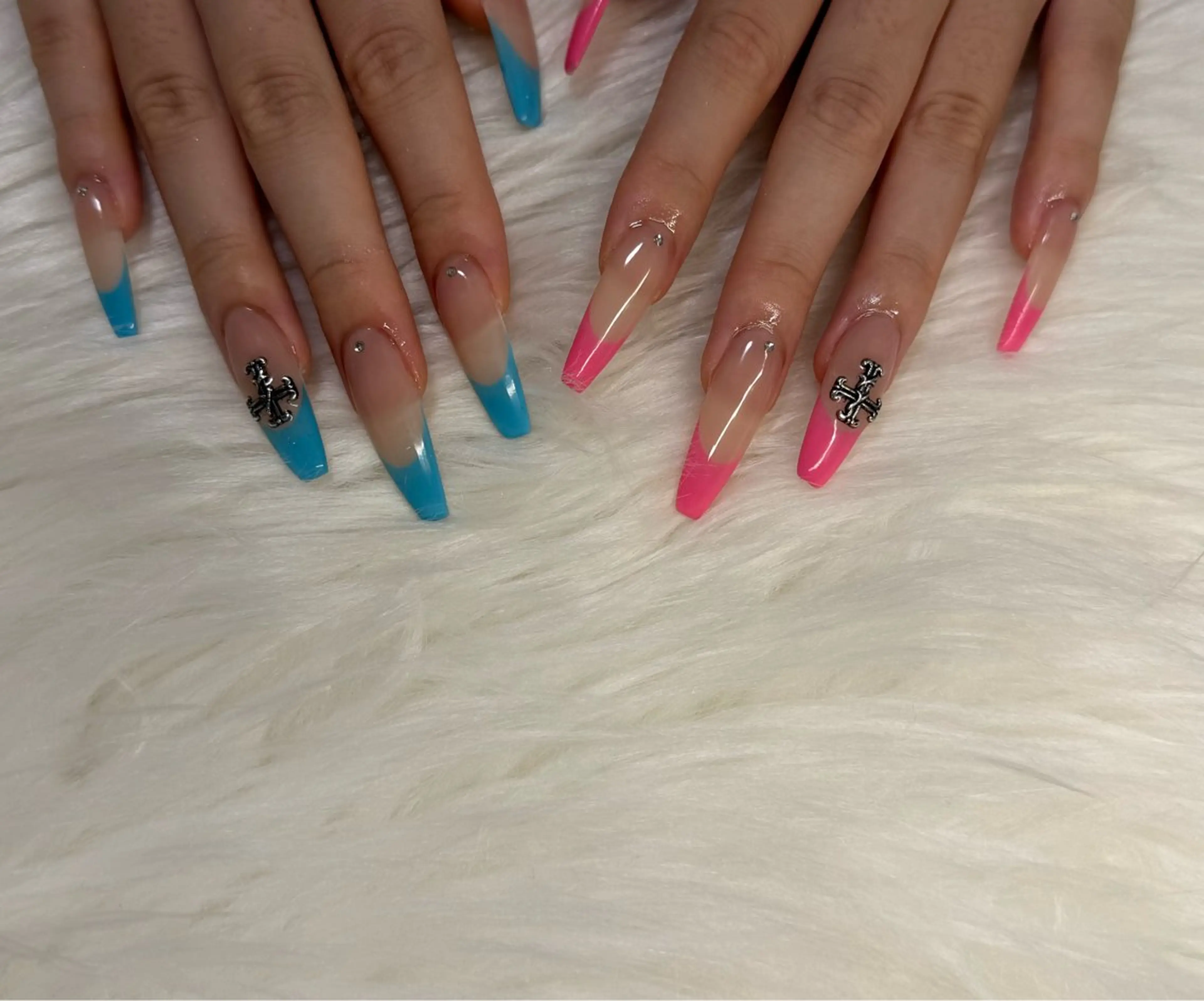 ネイル nailsalon R.のネイルデザイン