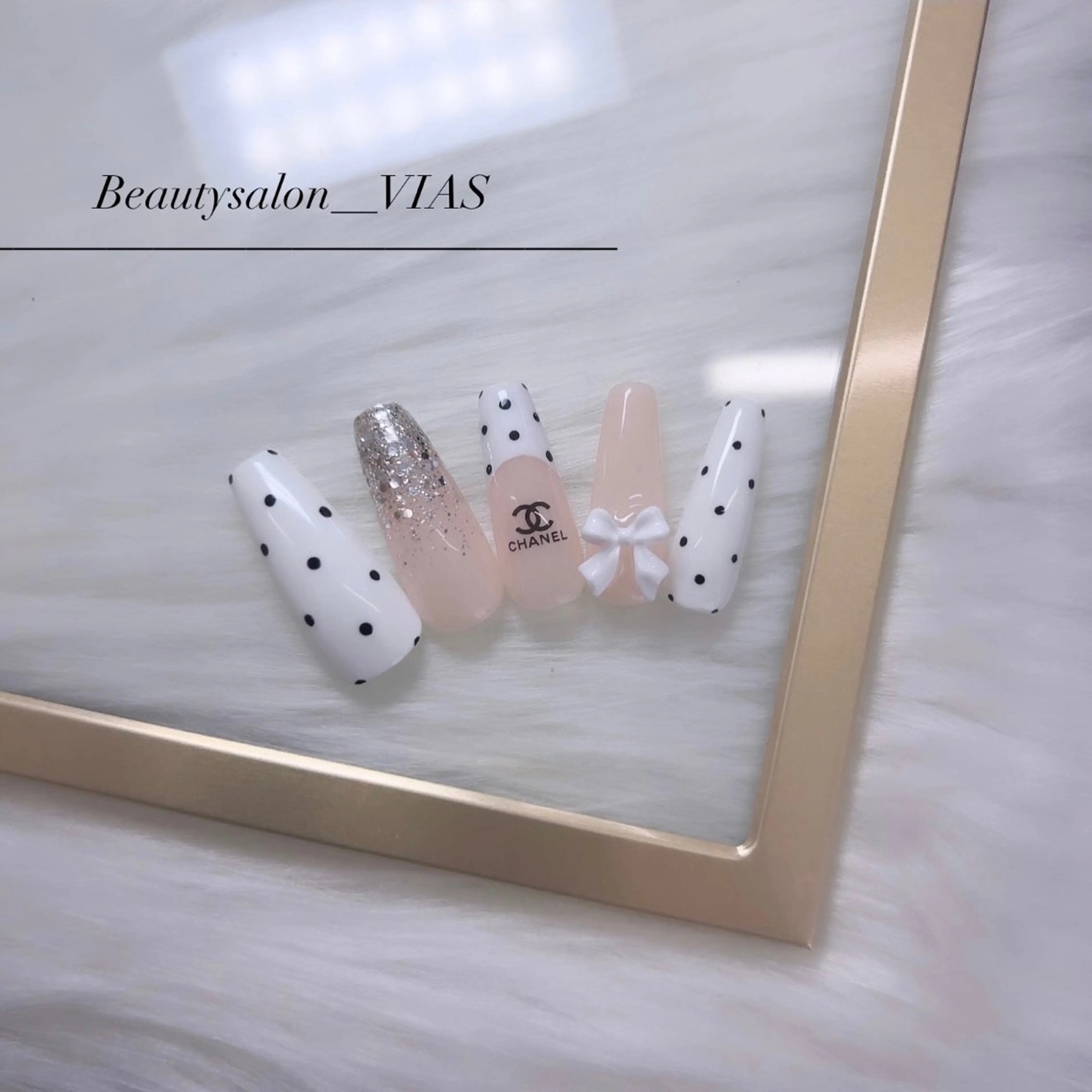 ネイル ハンドネイル VIAS 〜EYE&NAIL〜のネイルデザイン