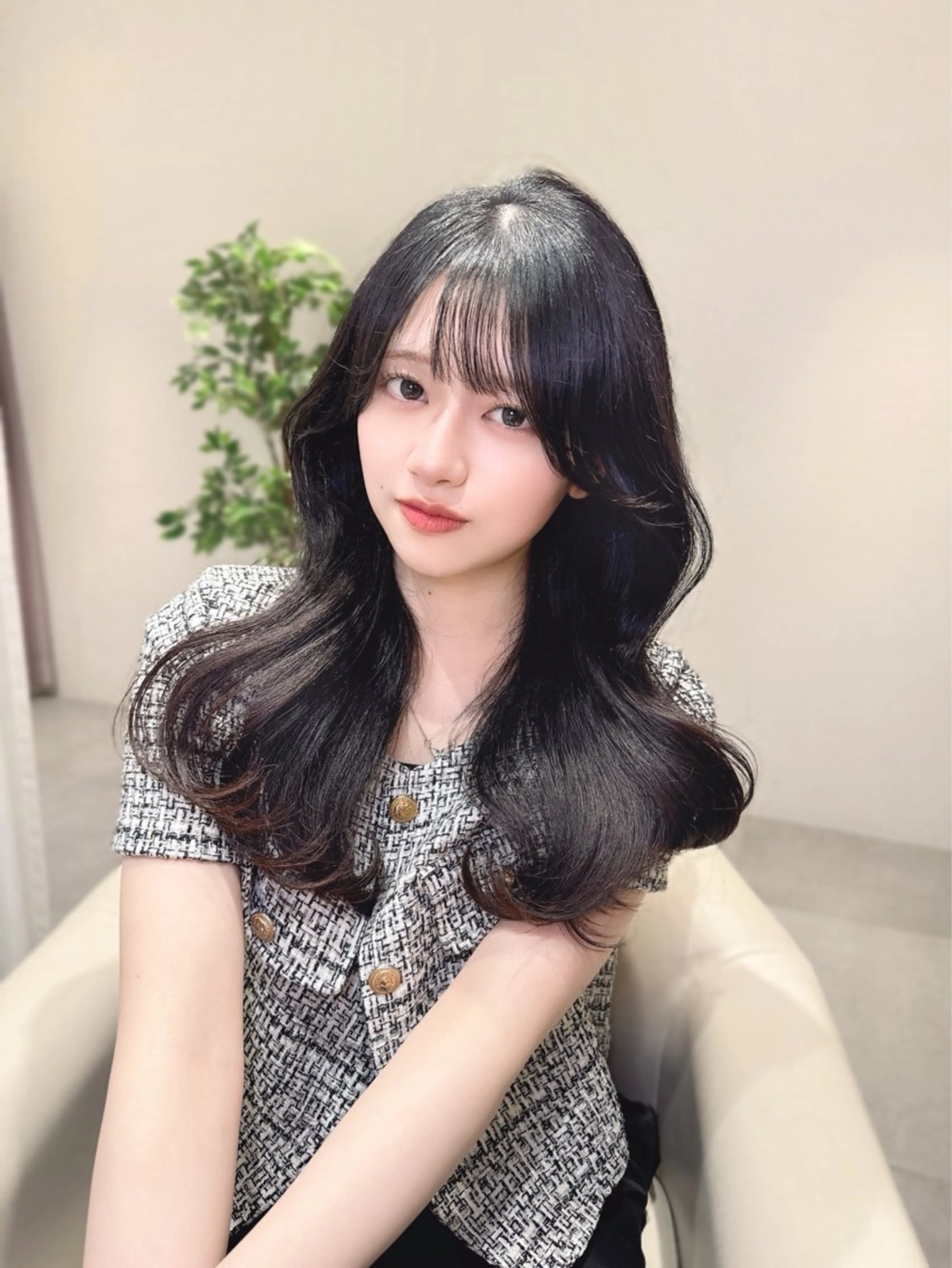 セミロング カラー カット ヘアカラー トリートメント ヘッドスパ ヘアセット 韓国ヘア/レイヤー/ 顔まわり/りょーとのヘアスタイル