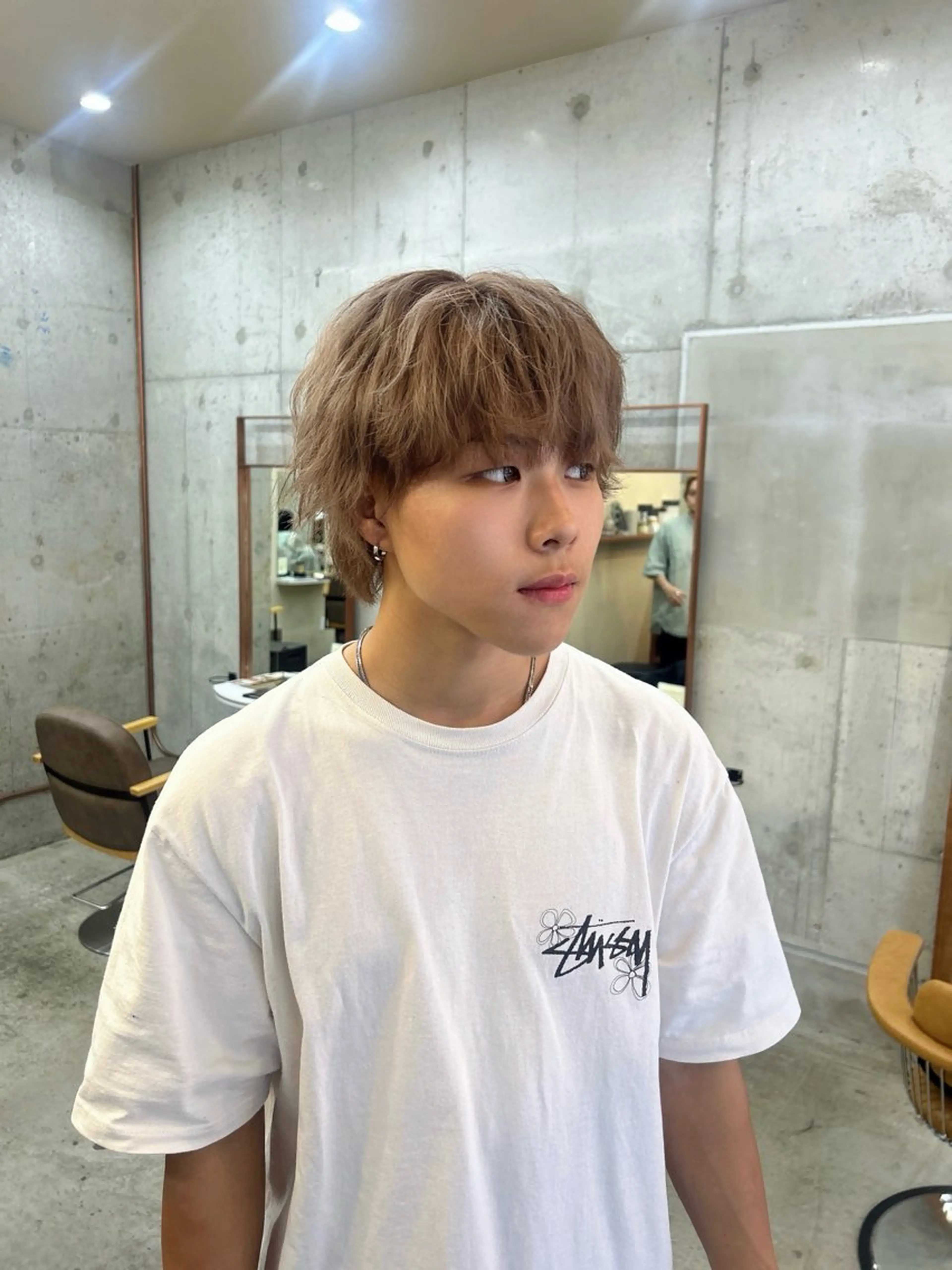 カラー メンズ ベージュカラー 黒髪 ブロンド ブロンドベージュ カット・ブリーチ/ ふわあいりのヘアスタイル