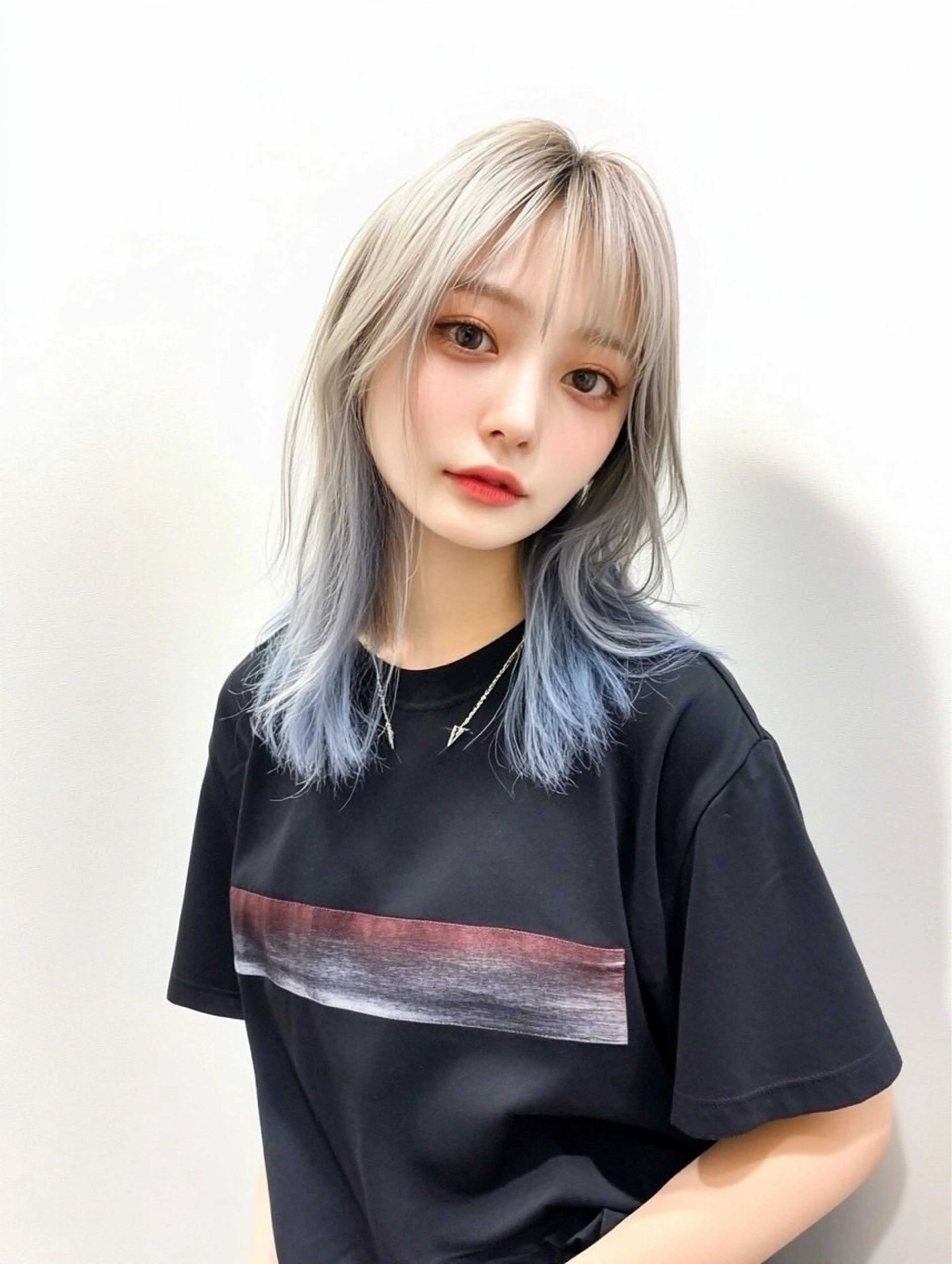 グラデーションカラー（ケアブリーチ➕カラー）システムトリートメント付の写真