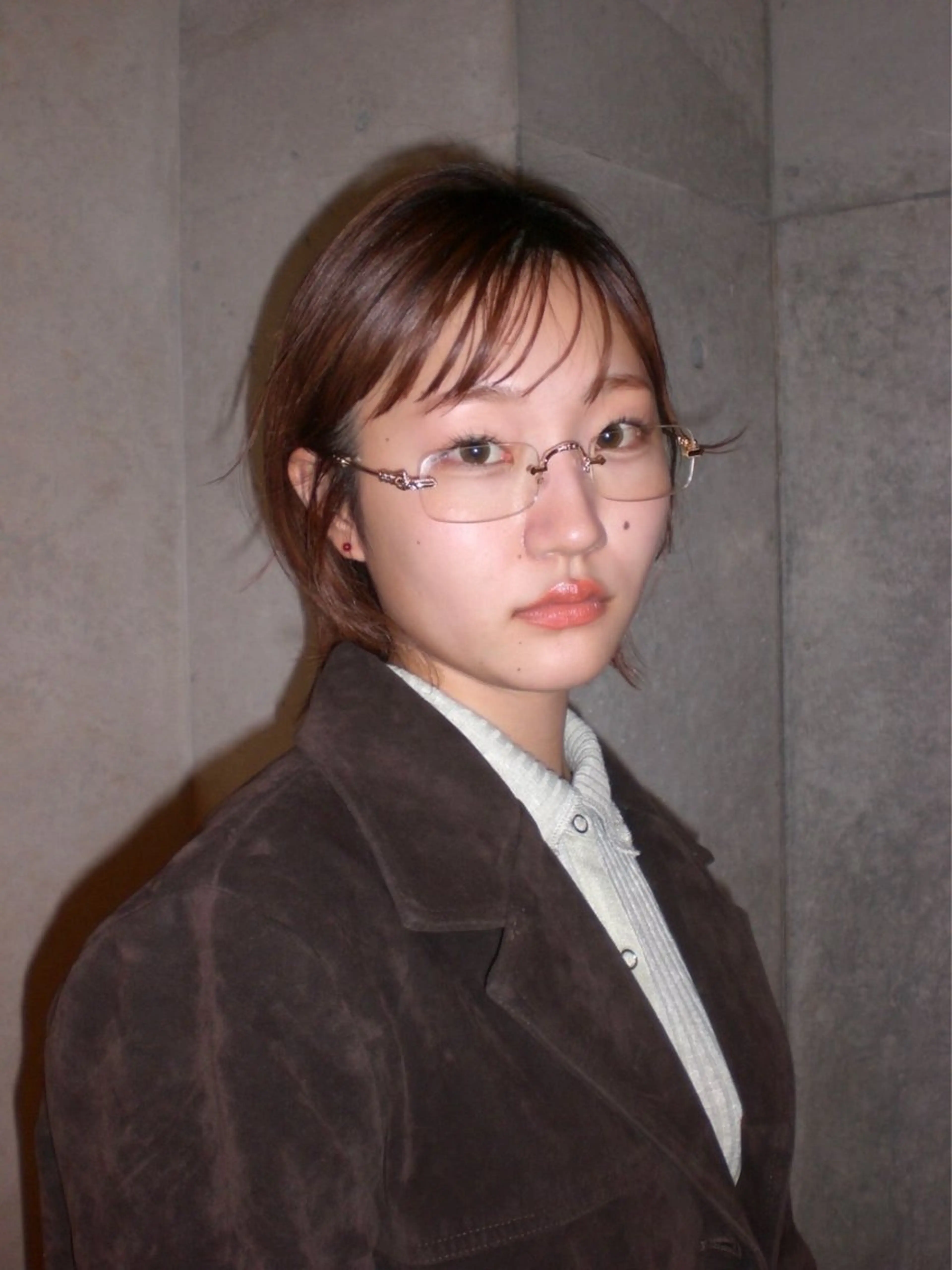 ショート カラー RESSUAL くるみのヘアスタイル