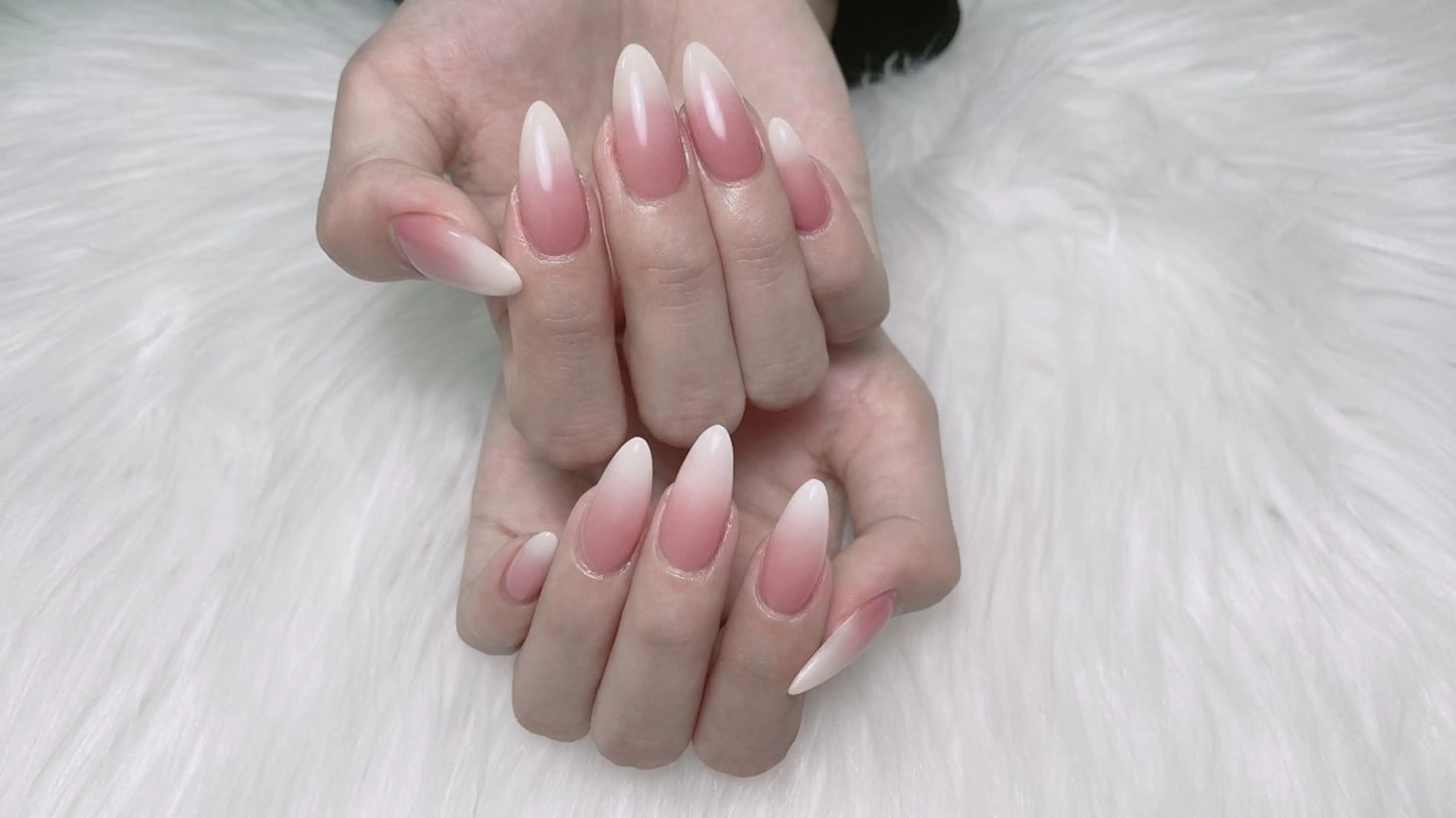 ネイル ハンドネイル オーシャン スカルプネイルサロンのネイルデザイン