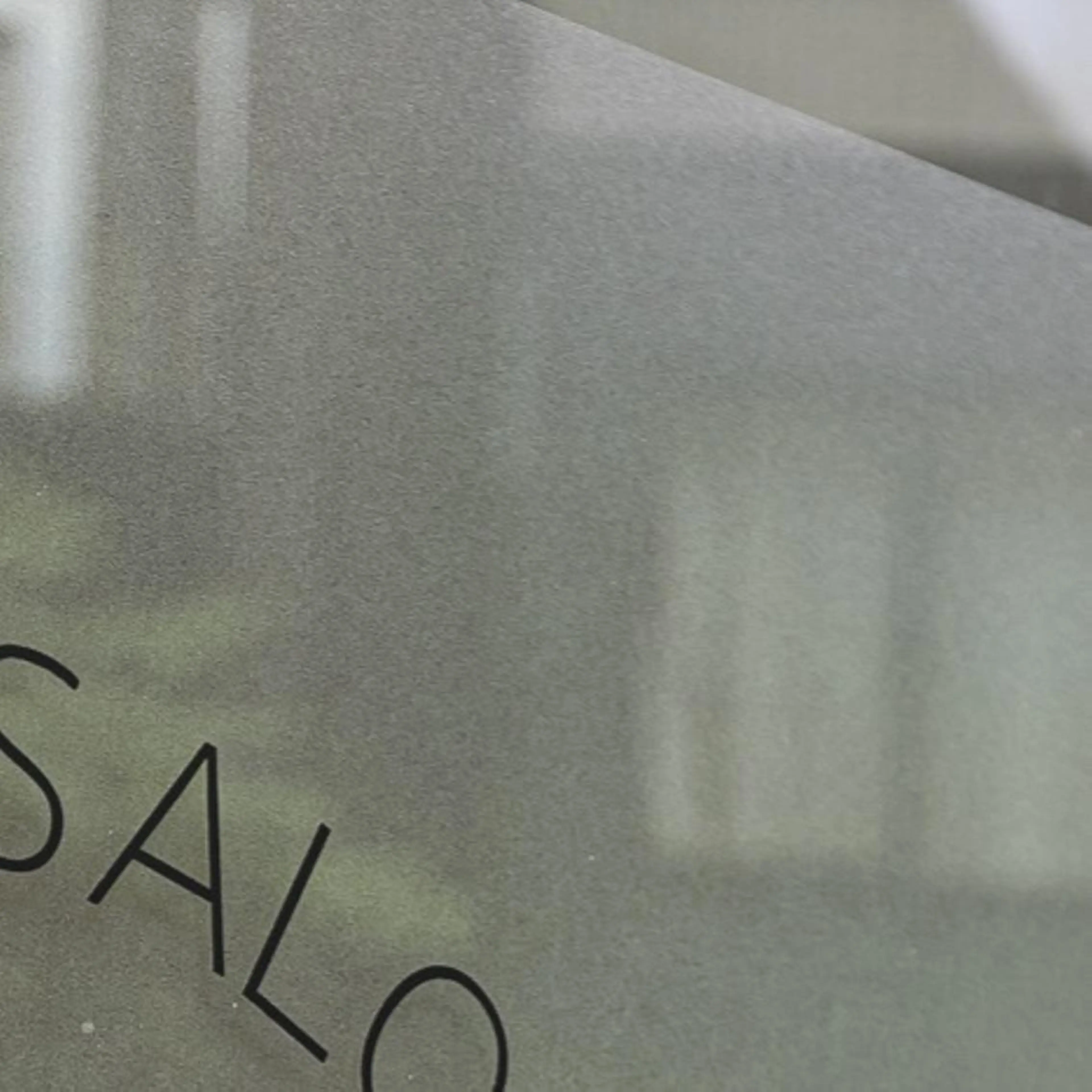 メンズ 艶髪カラー&ウルフ フルカワ ヒロズミのヘアスタイル