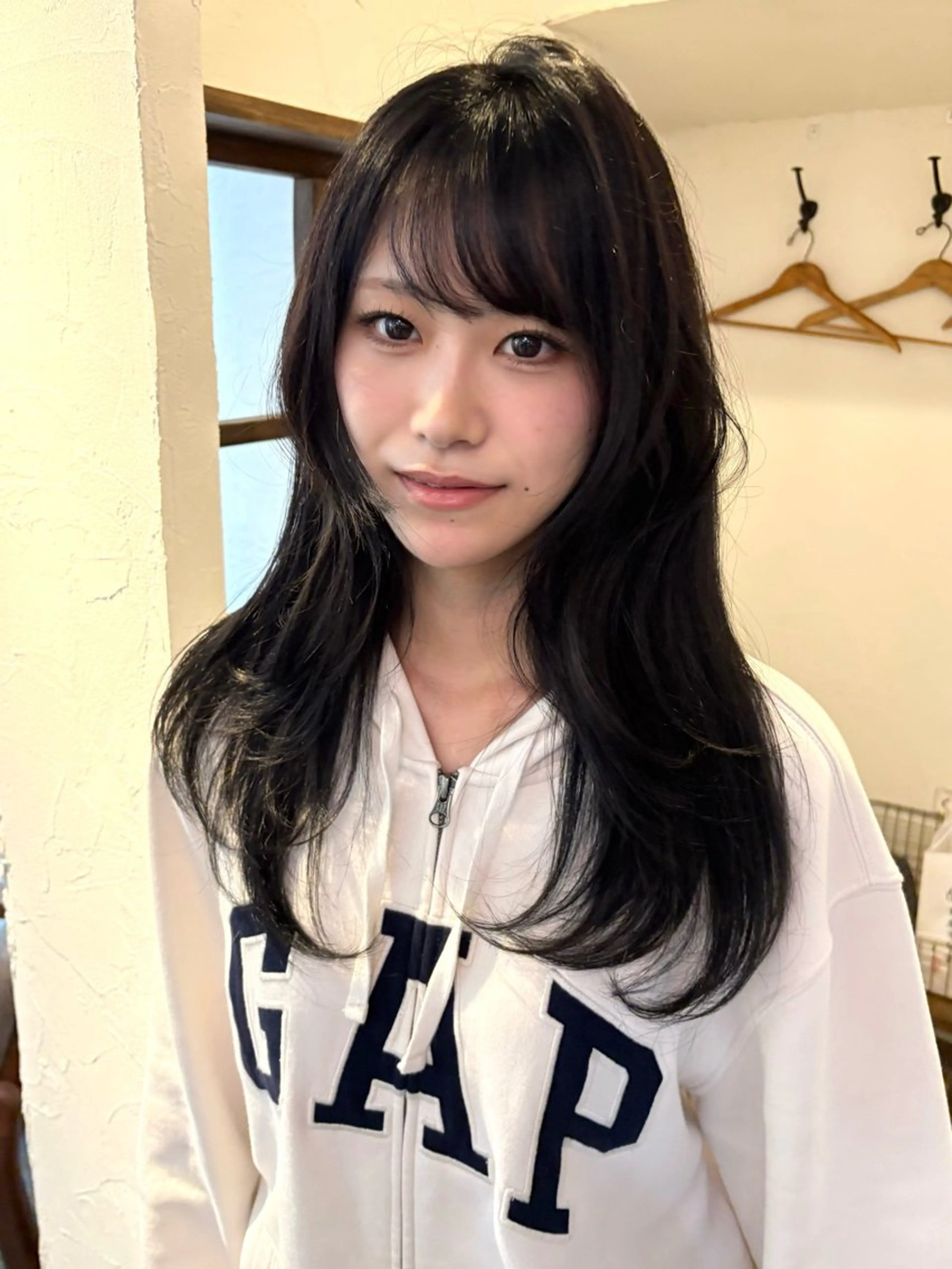 ロング ヘアカラー Miyazaki Minoriのヘアスタイル