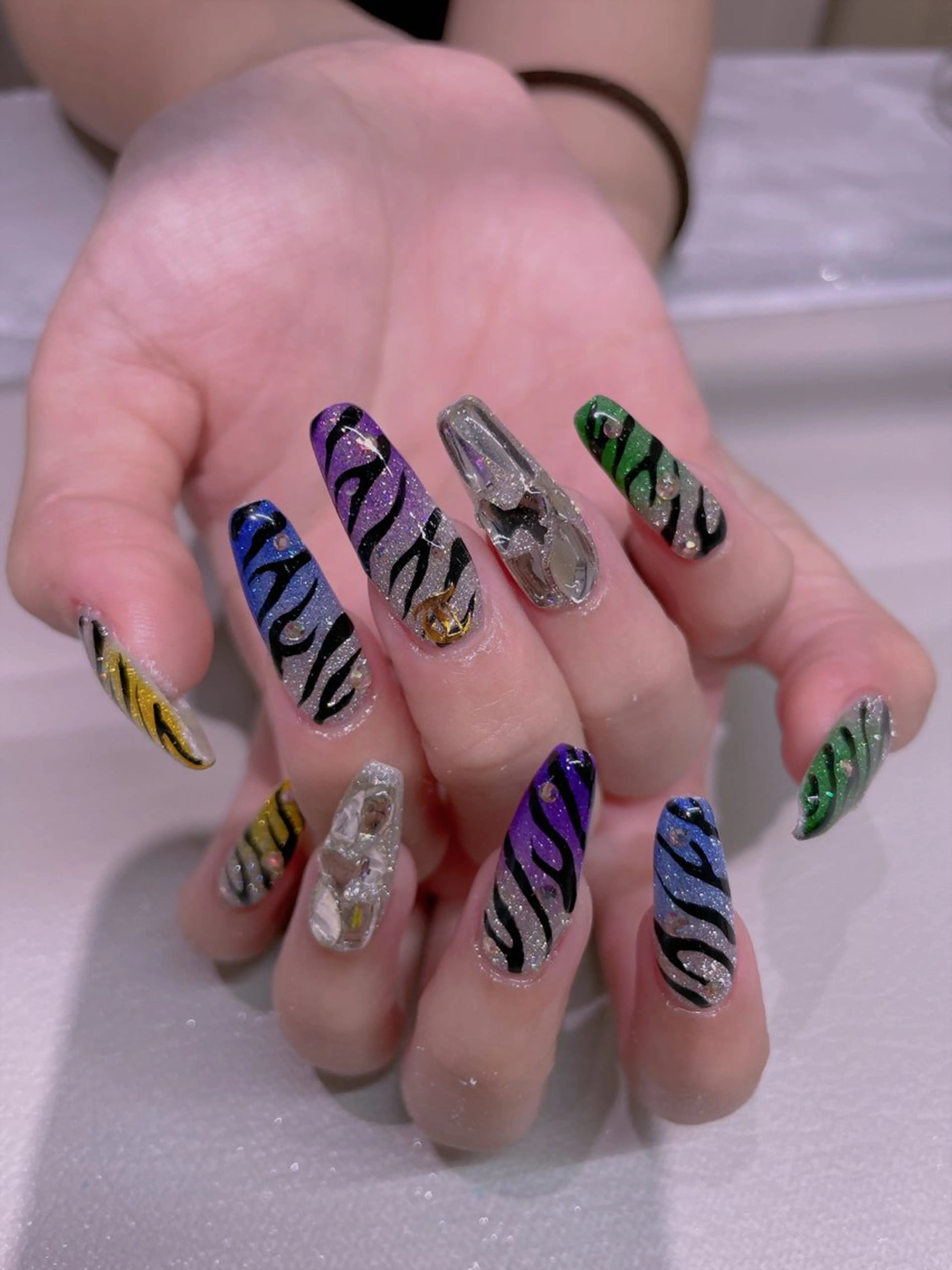 ネイル 長さだし専門店 M2　rikaのネイルデザイン