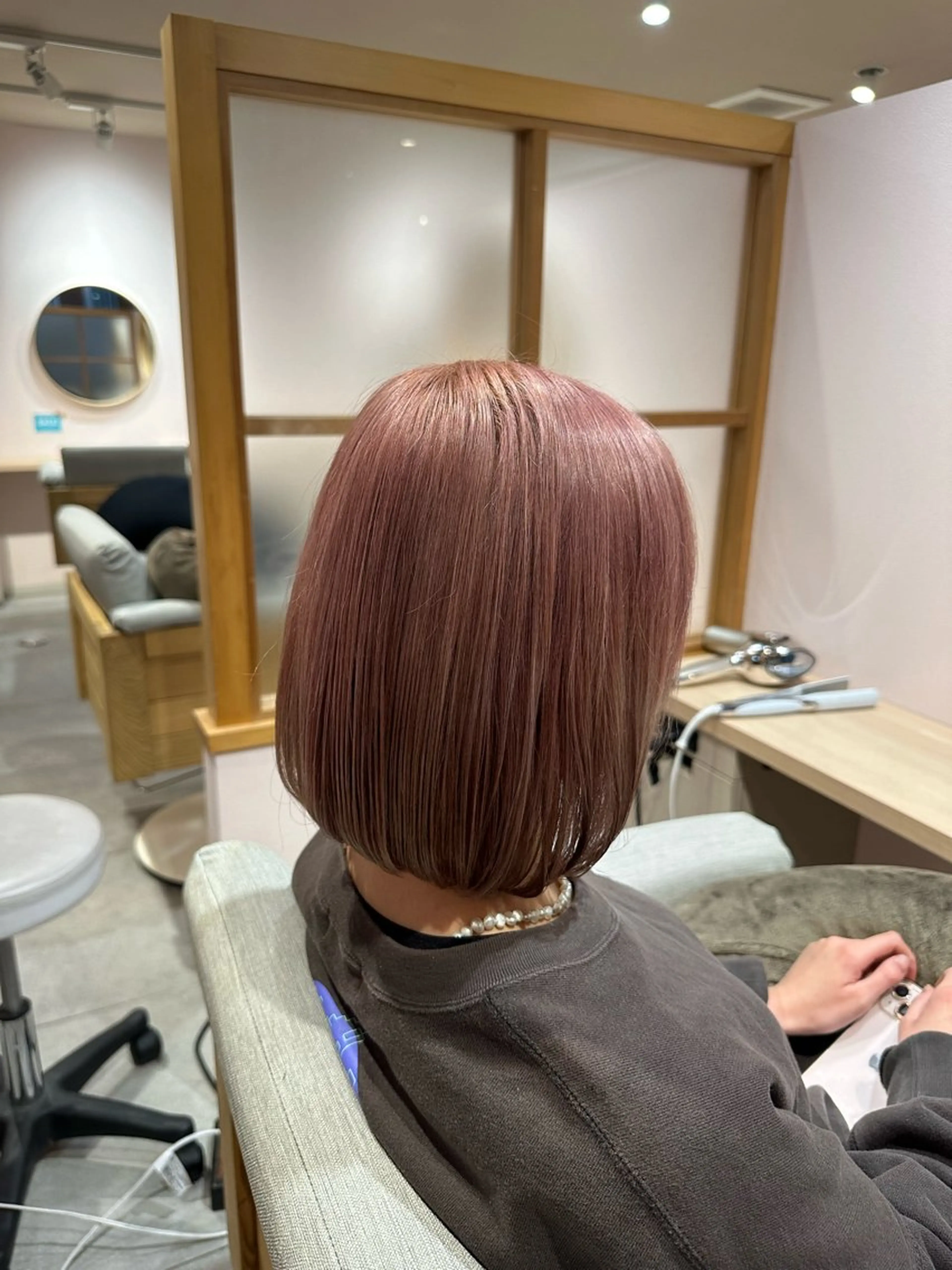 カラー ベージュカラー ピンクカラー ピンクベージュ 芝智也/ ブリーチカラーのヘアスタイル